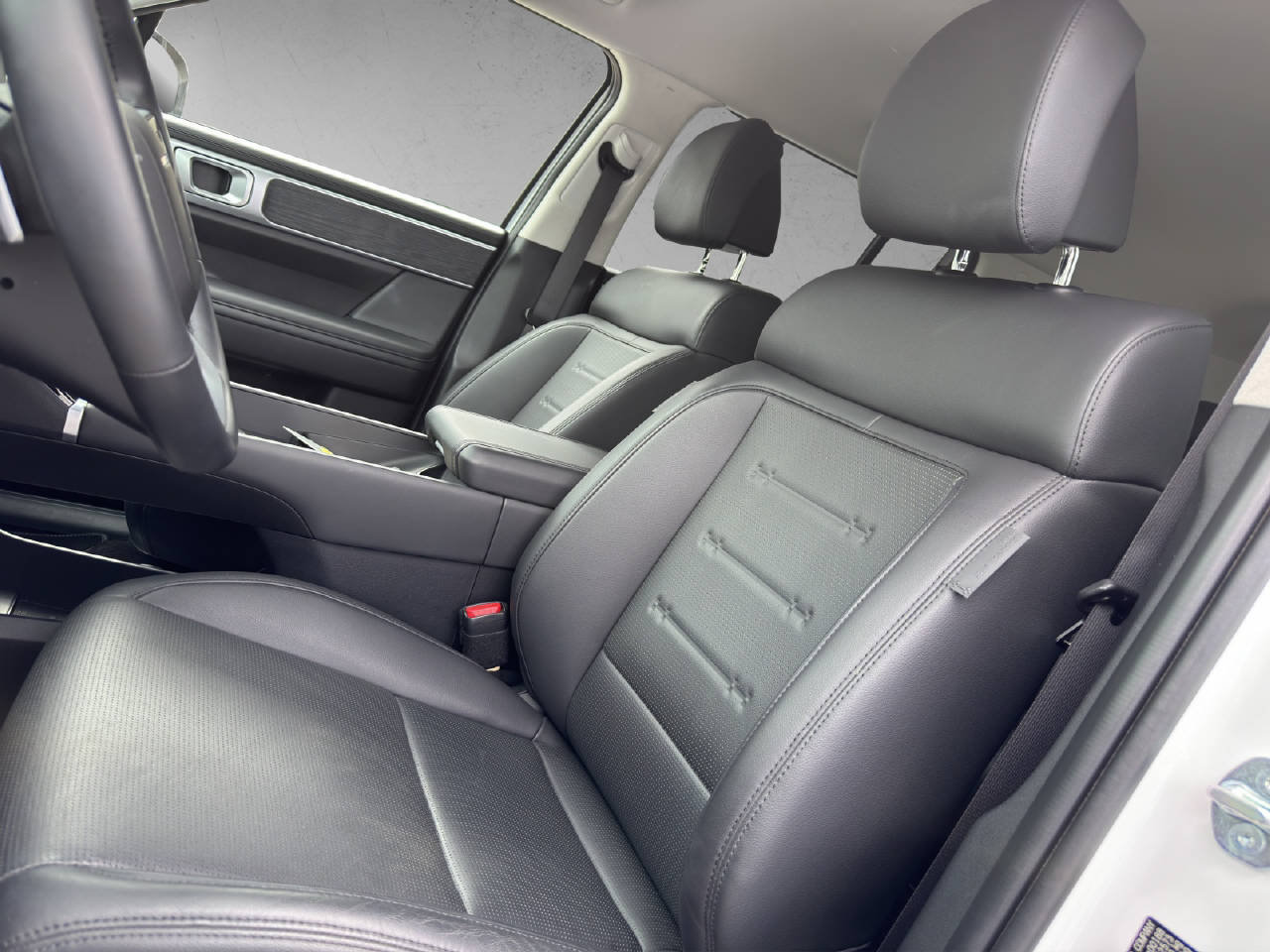 HYUNDAI Santa Fe 1.6 T-GDi HEV Vertex MY25, Voll-Hybrid Benzin/Elektro, Occasion / Gebraucht, Automatik - 5