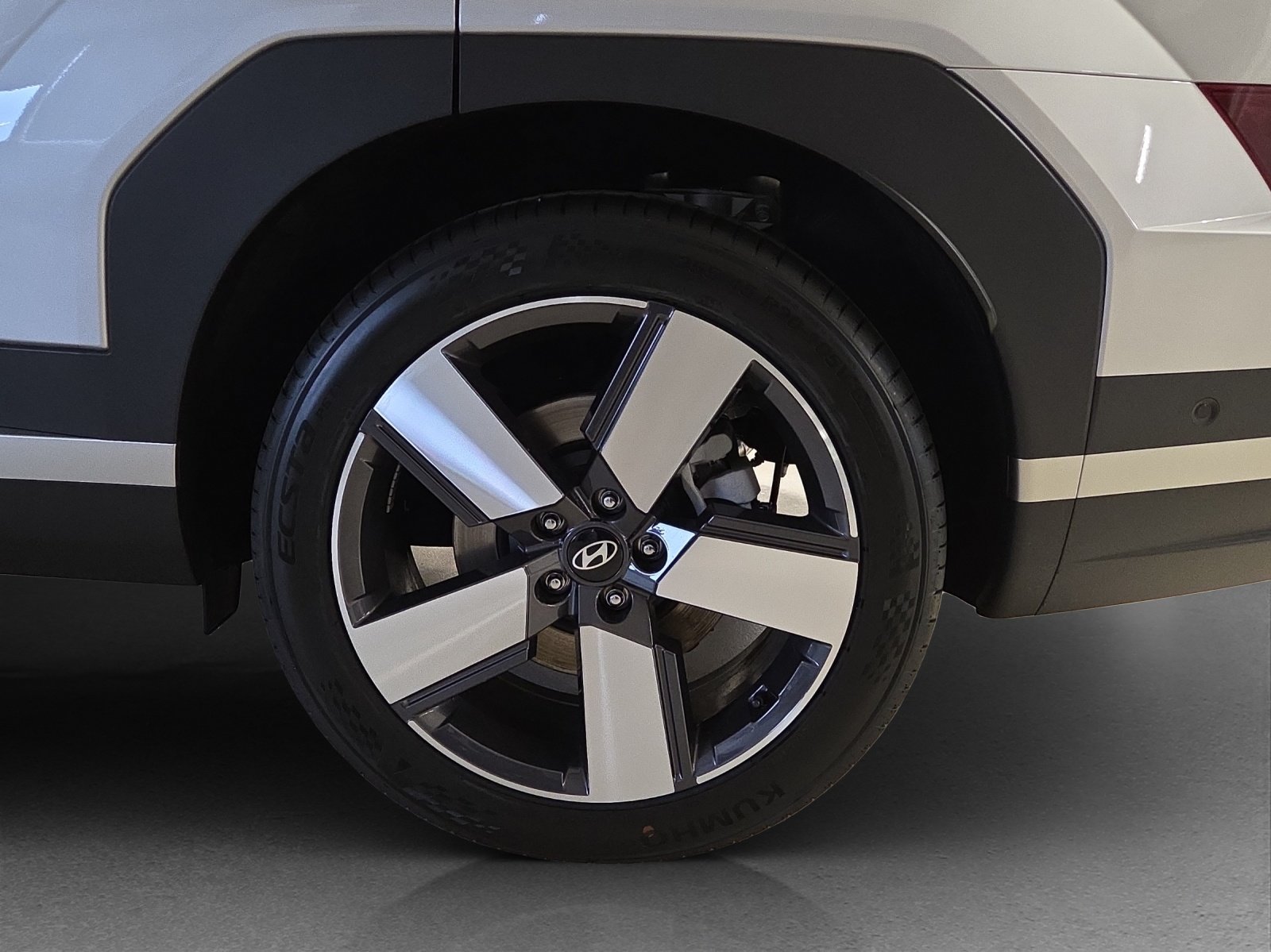 HYUNDAI Santa Fe 1.6 T-GDi HEV Vertex 4WD Automatic, Voll-Hybrid Benzin/Elektro, Vorführwagen, Automatik - 6