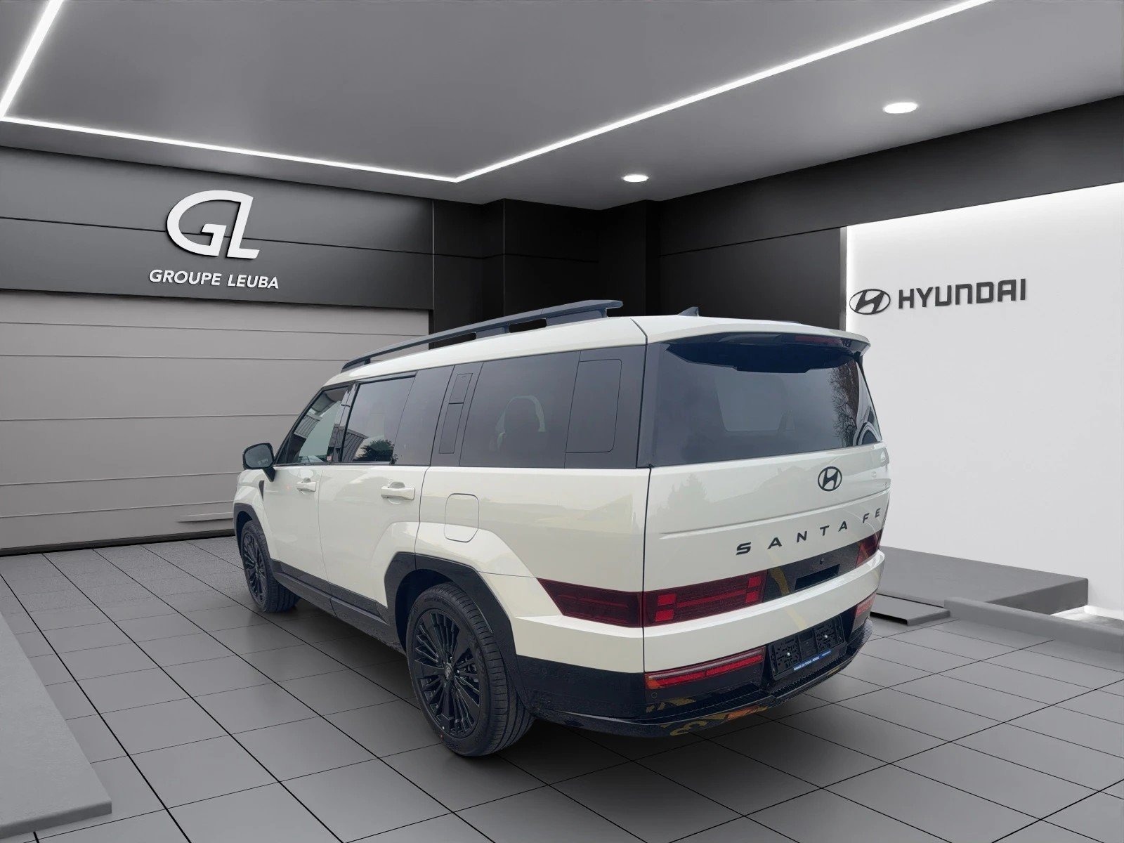 HYUNDAI Santa Fe 1.6 T-GDi PHEV Calligraphy 4WD Automatic, Plug-in-Hybrid Petrol/Electric, Ex-demonstrator, Automatic - 3