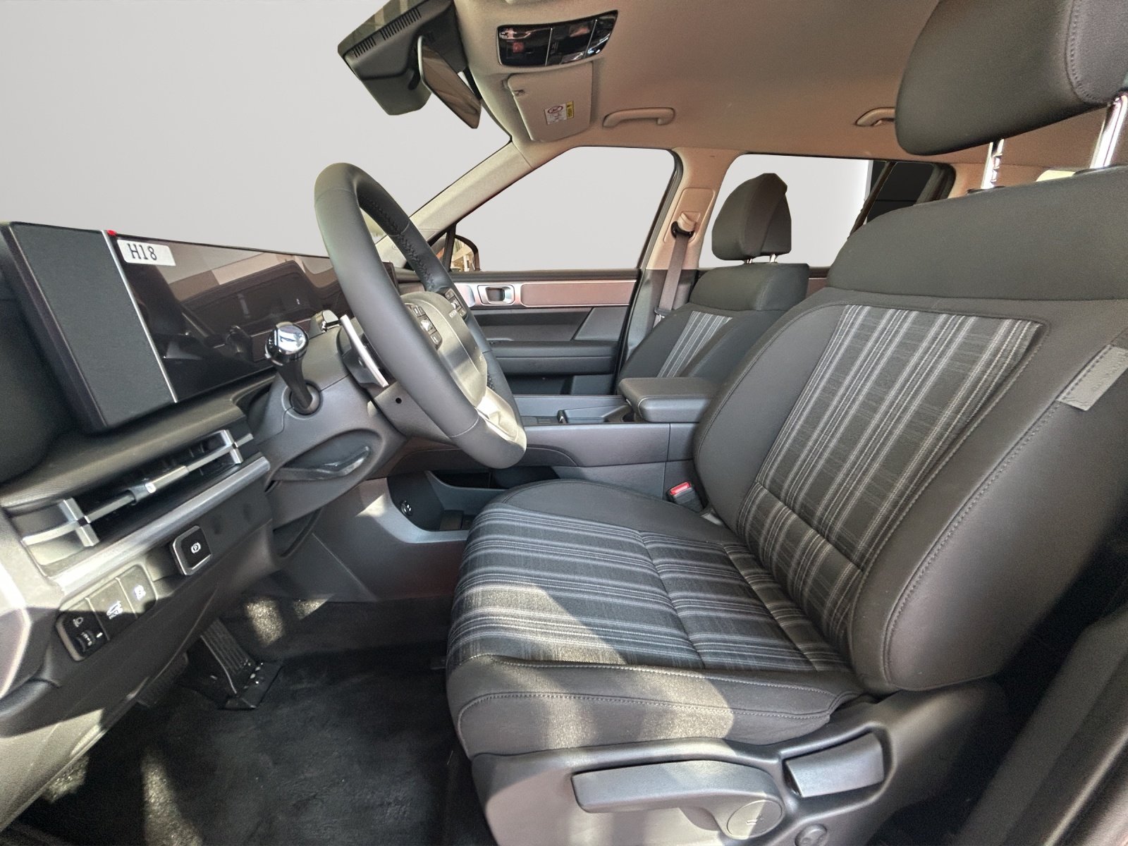 HYUNDAI Santa Fe 1.6 T-GDi HEV Origo 4WD Automatic, Full-Hybrid Petrol/Electric, Ex-demonstrator, Automatic - 7