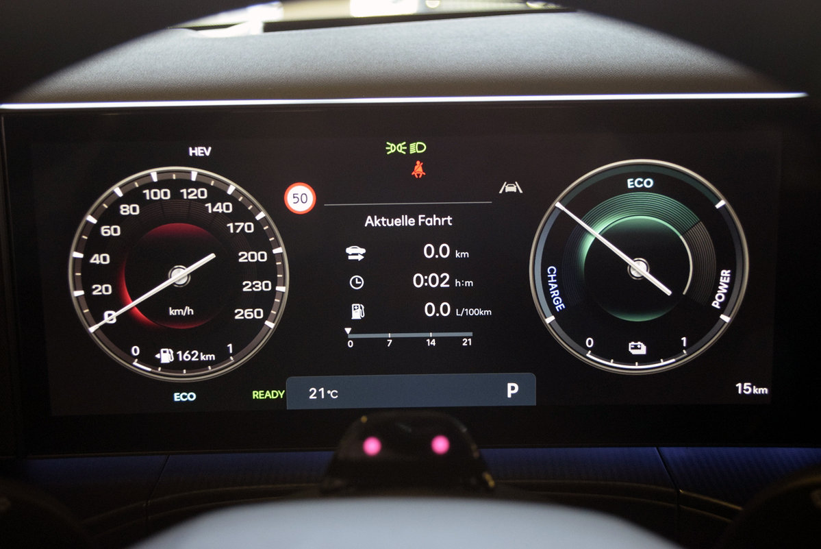 HYUNDAI Santa Fe 1.6 T-GDi PHEV Calligraphy 6P, Plug-in-Hybrid Benzina/Elettrica, Auto nuove, Automatico - 6