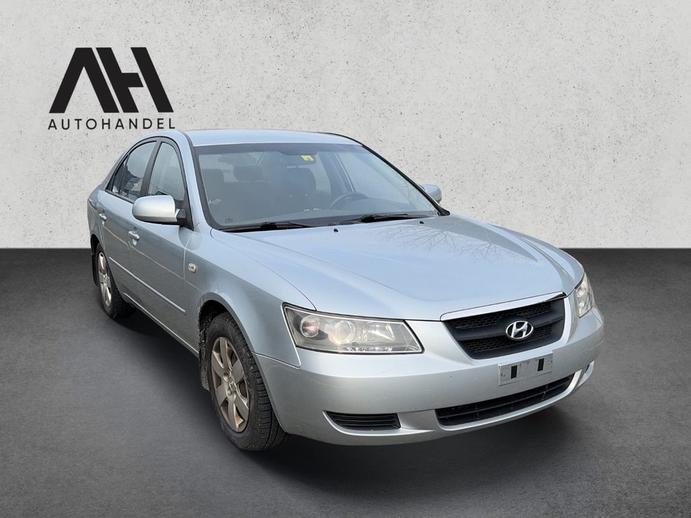 HYUNDAI Sonata 2.0 CRDi Comfort, Diesel, Occasion / Gebraucht, Handschaltung