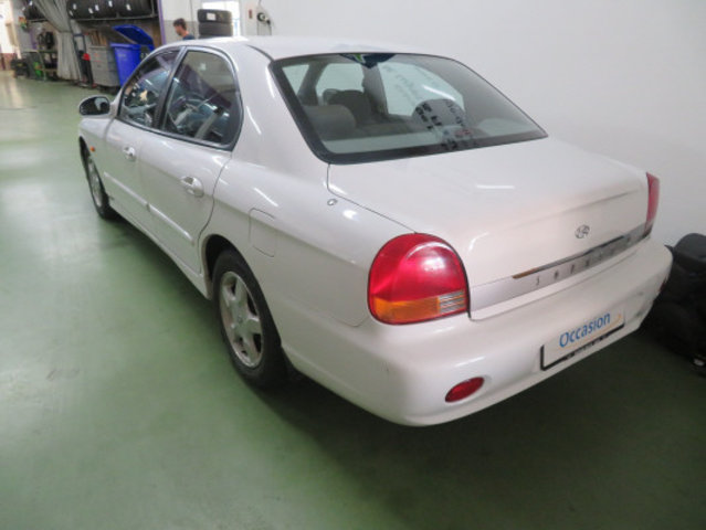 HYUNDAI Sonata 2.0 16V GLS, Benzin, Occasion / Gebraucht, Handschaltung - 4
