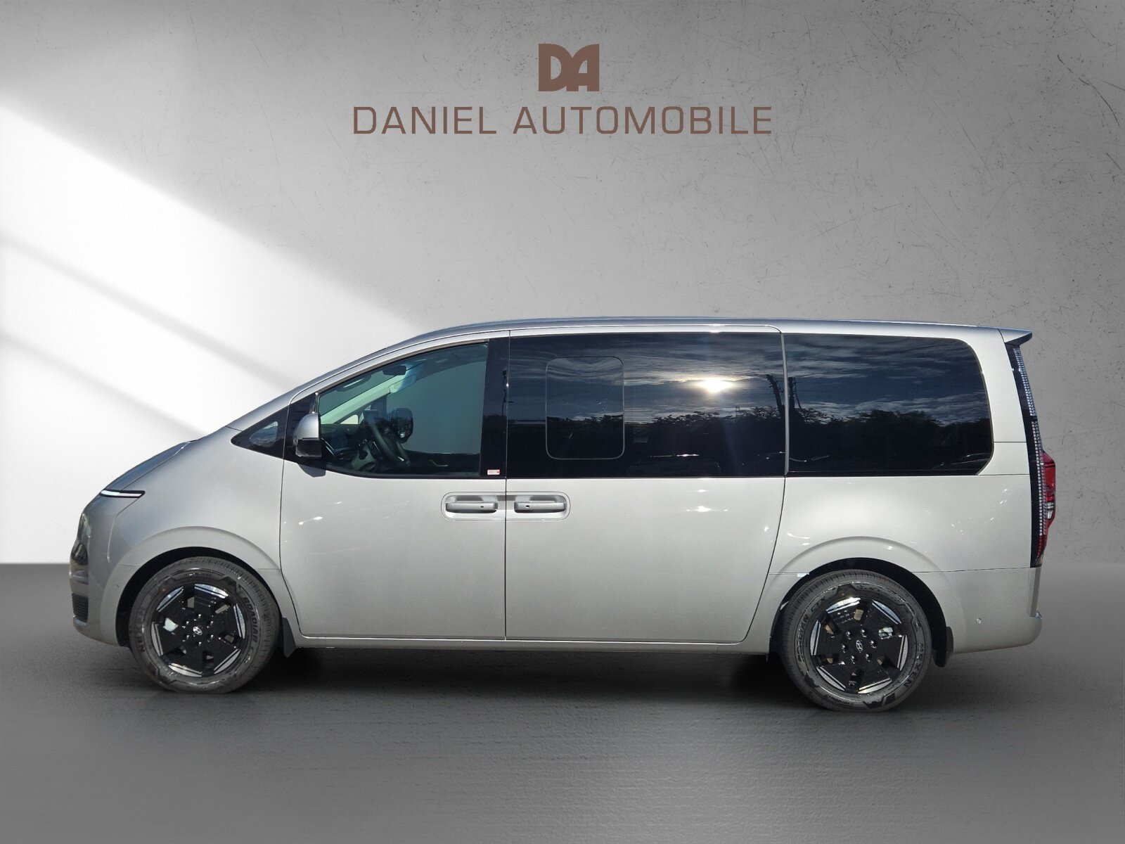 HYUNDAI Staria Wagon 84 kWh Vertex, Electric, New car, Automatic - 4