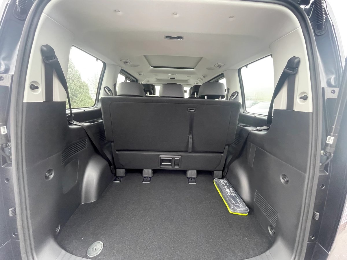 HYUNDAI Staria Wagon 1.6 T-GDi HEV Vertex A, Hybride Intégral Essence/Électricité, Voiture nouvelle, Automatique - 6
