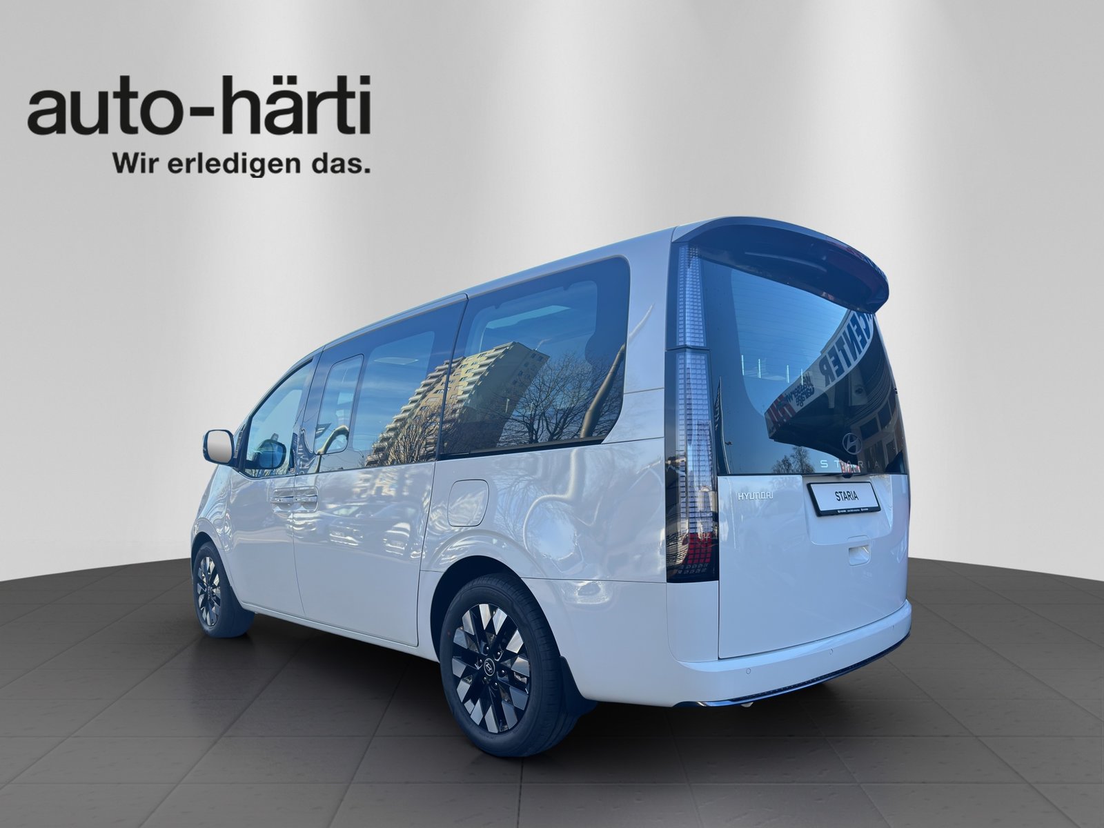 HYUNDAI Staria Pr. 1.6 HEV Amplia, Voll-Hybrid Benzin/Elektro, Neuwagen, Automatik - 3