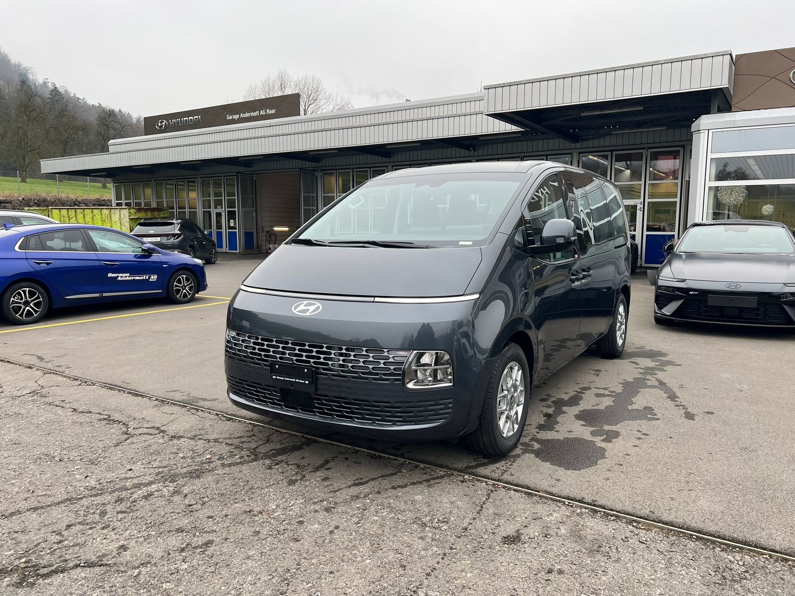 HYUNDAI Staria Wagon 1.6 T-GDi HEV Amplia A, Hybride Intégral Essence/Électricité, Voiture nouvelle, Automatique - 3