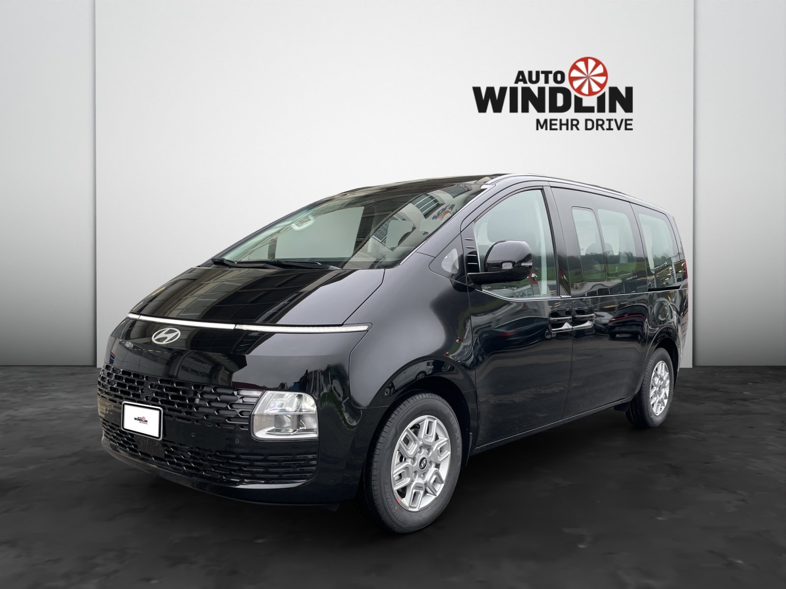 HYUNDAI Staria Wagon 1.6 GDi HEV Amplia, Voll-Hybrid Benzin/Elektro, Neuwagen, Automatik - 2