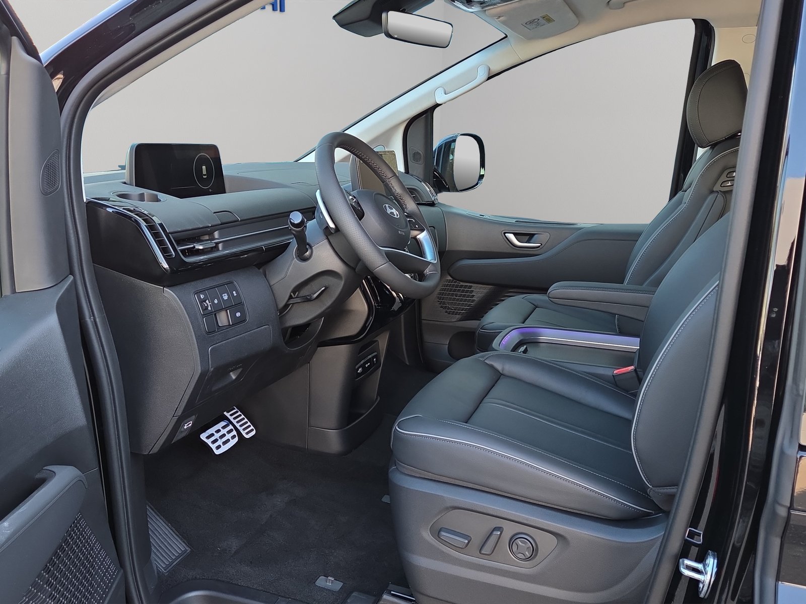 HYUNDAI Staria Premium 1.6 GDi HEV Amplia, Hybride Intégral Essence/Électricité, Voiture nouvelle, Automatique - 6