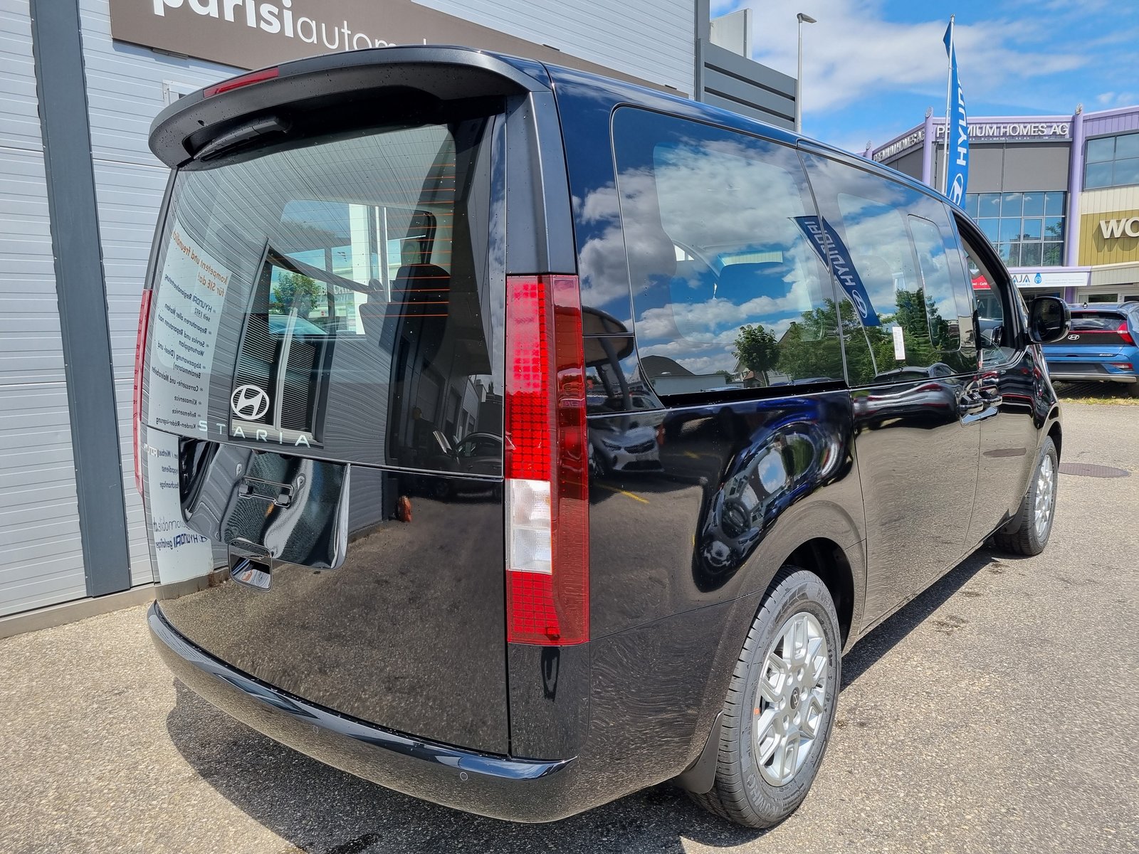 HYUNDAI Staria Wagon 1.6 T-GDi HEV Amplia A, Voll-Hybrid Benzin/Elektro, Neuwagen, Automatik - 5