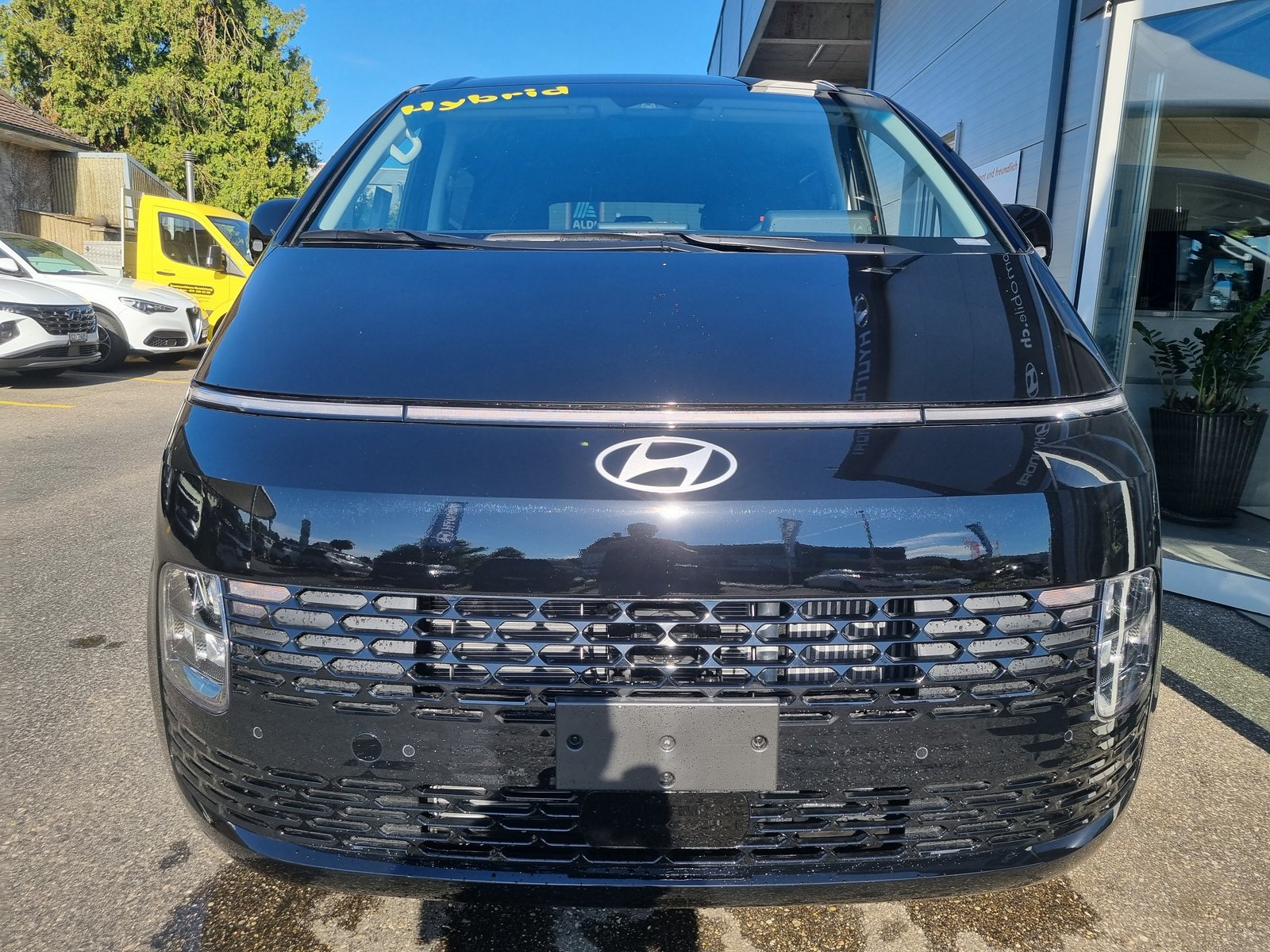 HYUNDAI Staria Wagon 1.6 T-GDi HEV Amplia A, Voll-Hybrid Benzin/Elektro, Neuwagen, Automatik - 2