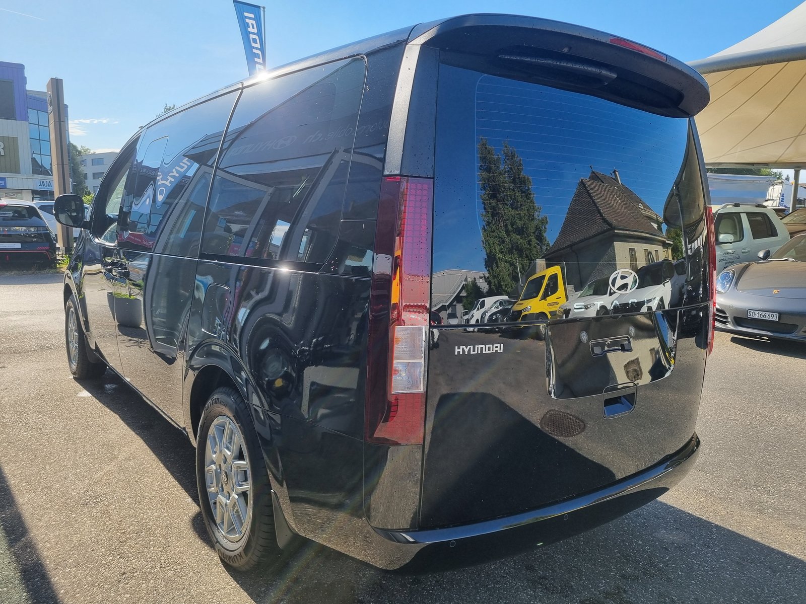 HYUNDAI Staria Wagon 1.6 T-GDi HEV Amplia A, Voll-Hybrid Benzin/Elektro, Neuwagen, Automatik - 7