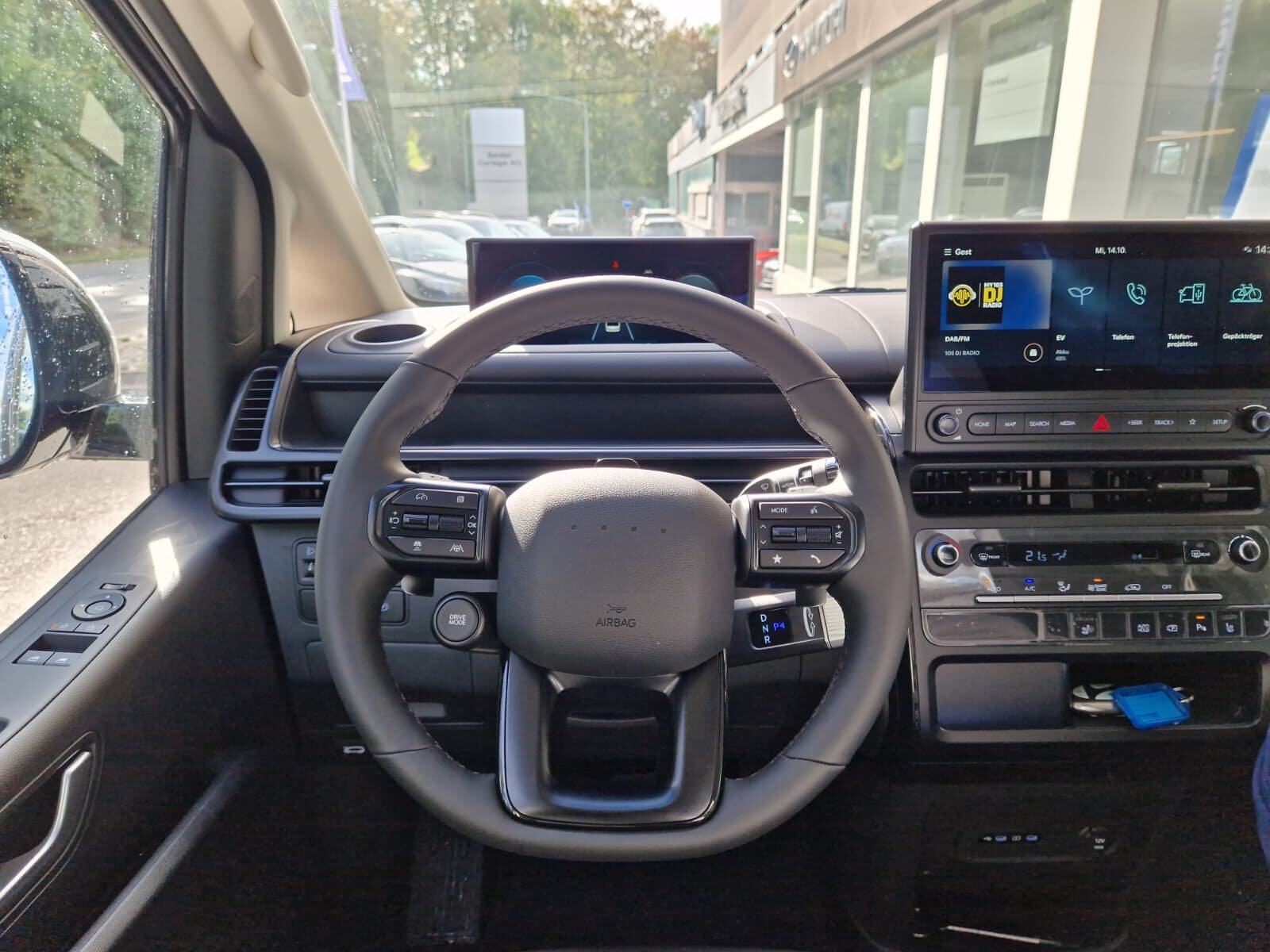 HYUNDAI Staria Cargo 84 kWh Amplia, Electric, New car, Automatic - 7