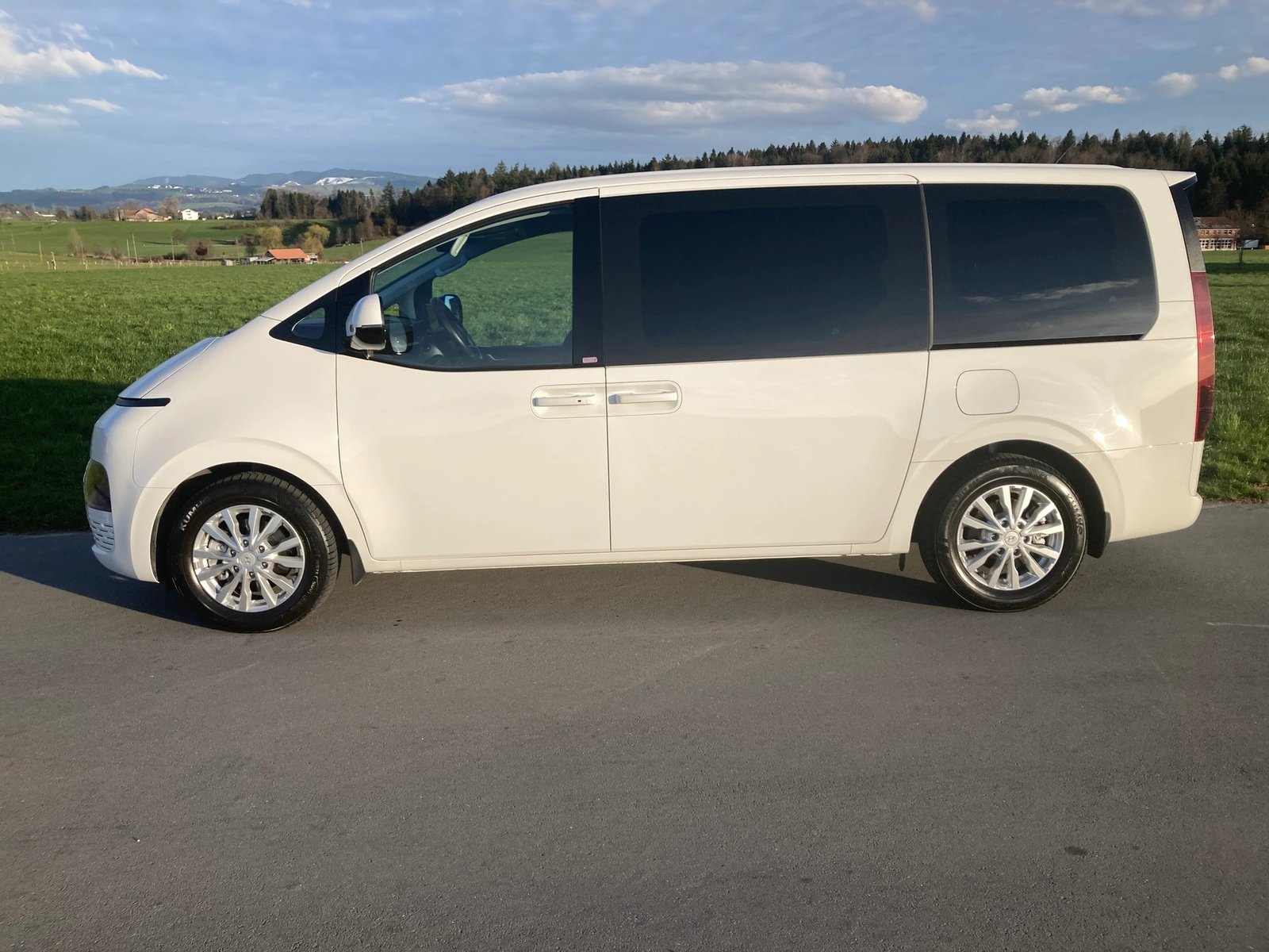 HYUNDAI Staria Wagon 2.2 CRDi Amplia 4WD A **Anhängerkupplu, Diesel, Occasioni / Usate, Automatico - 5