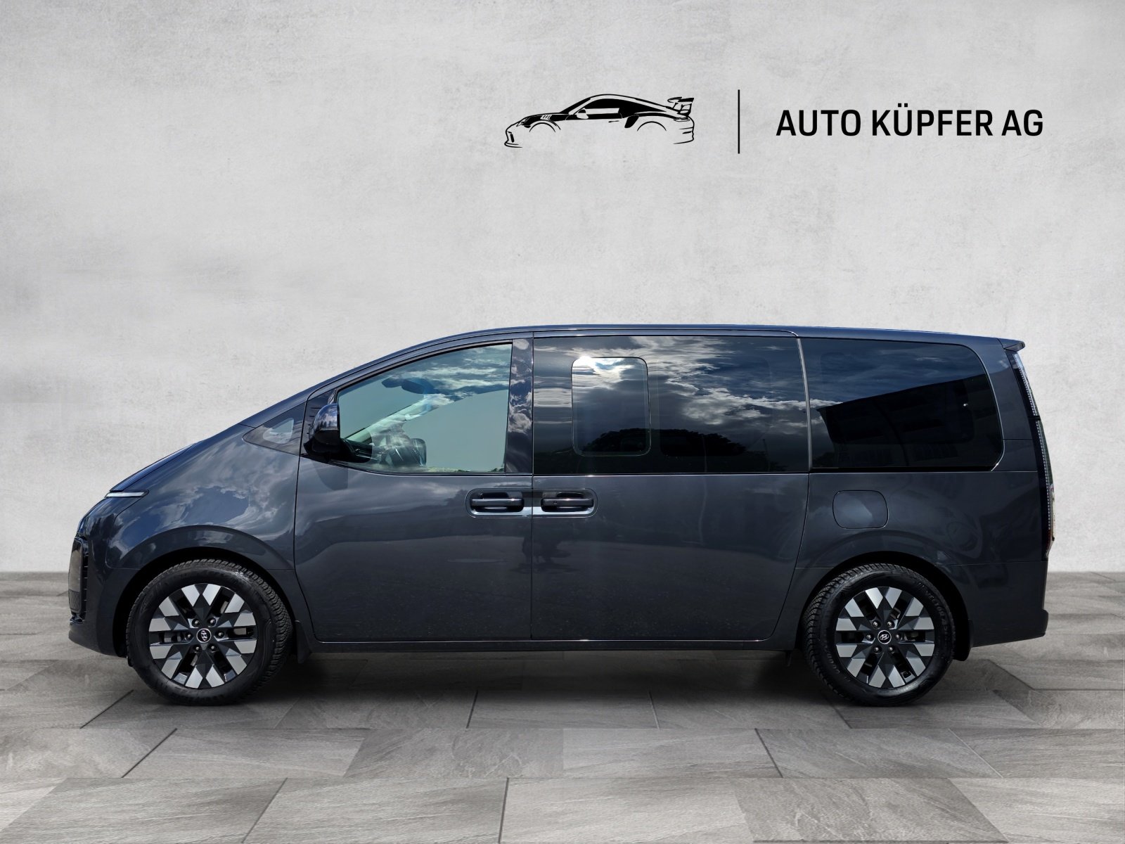 HYUNDAI Staria Premium 2.2 CRDi SINATURE Edition, Diesel, Occasion / Gebraucht, Automatik - 5
