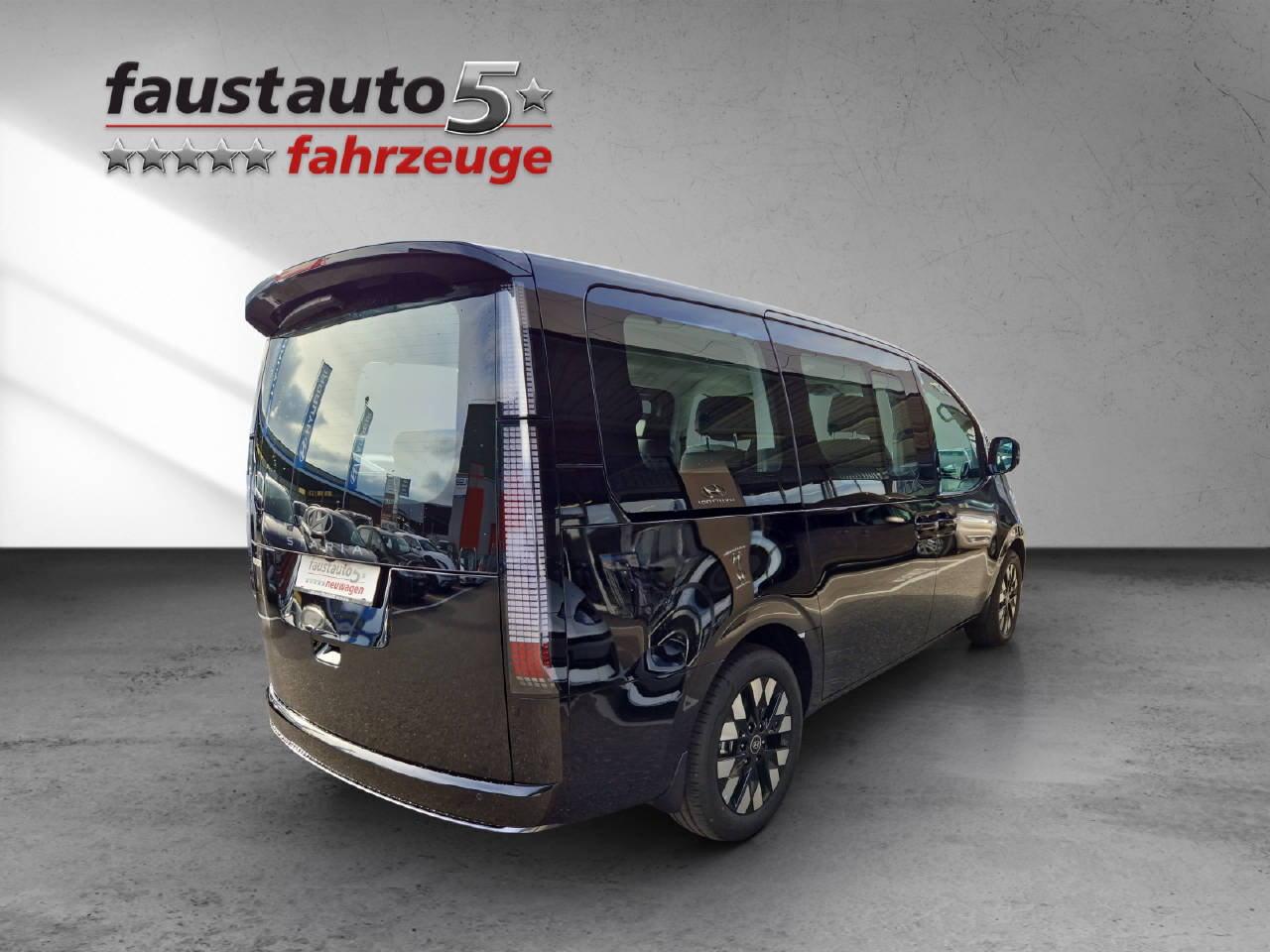 HYUNDAI Staria Premium Vertex 1.6 T-GDi HEV MY25, Full-Hybrid Petrol/Electric, Ex-demonstrator, Automatic - 5