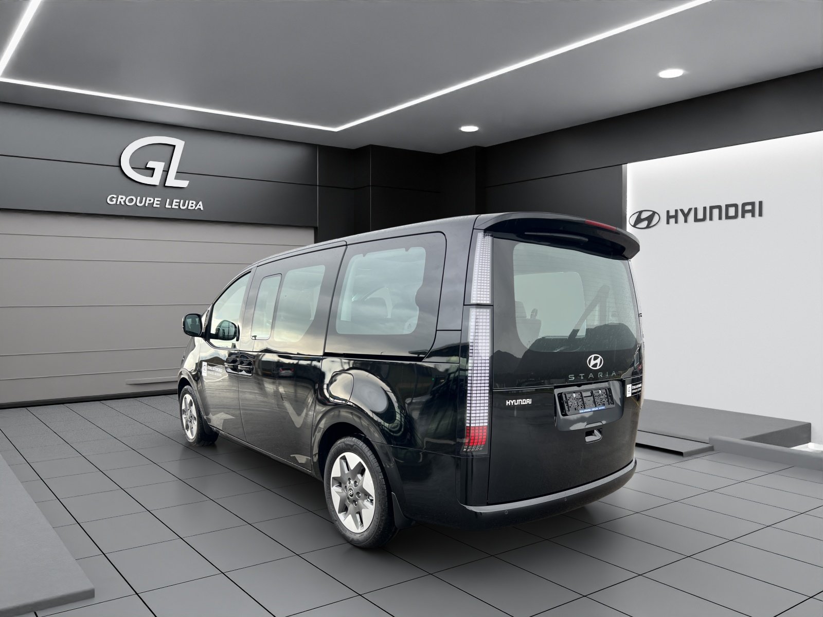 HYUNDAI Staria Wagon 1.6 T-GDi HEV Vertex A, Voll-Hybrid Benzin/Elektro, Vorführwagen, Automatik - 3