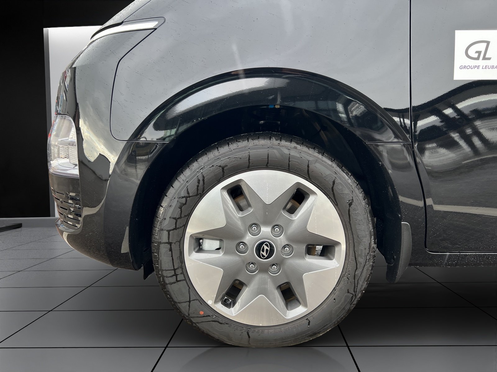 HYUNDAI Staria Wagon 1.6 T-GDi HEV Vertex A, Voll-Hybrid Benzin/Elektro, Vorführwagen, Automatik - 6