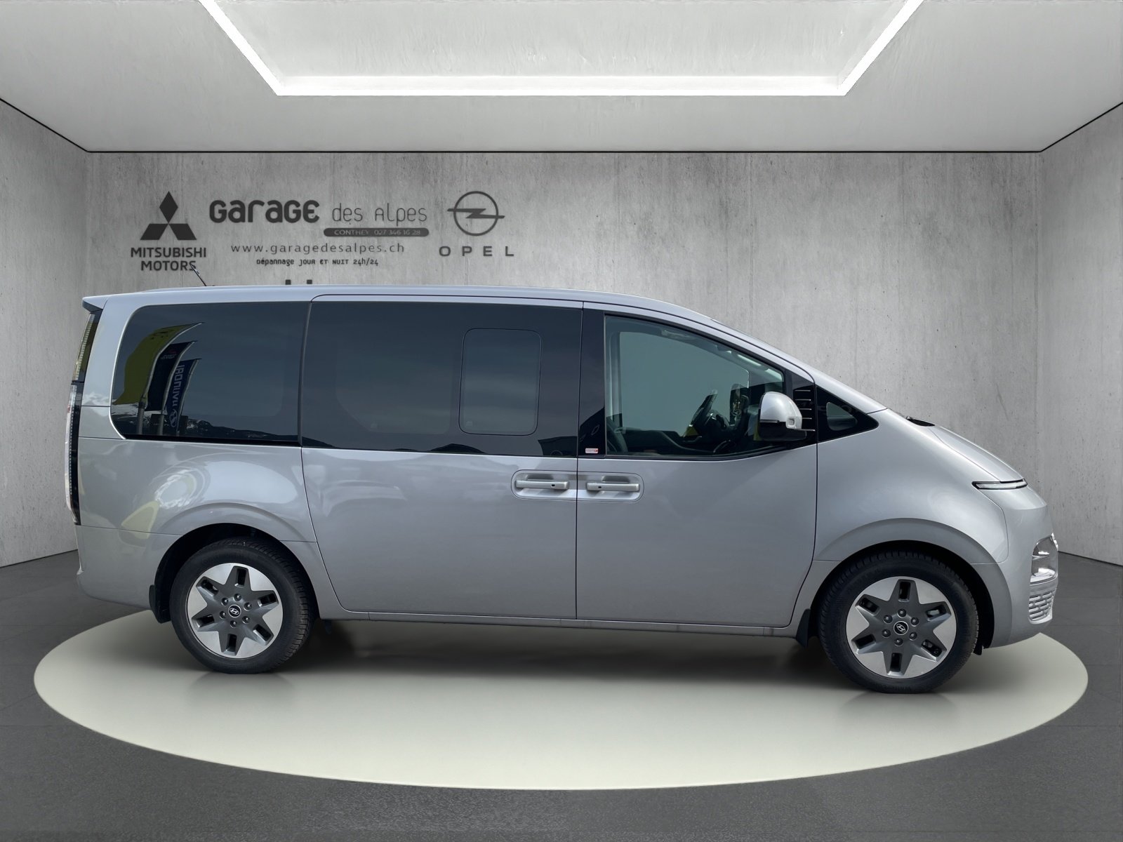 HYUNDAI Staria Wagon 1.6 GDi HEV Vertex, Voll-Hybrid Benzin/Elektro, Vorführwagen, Automatik - 6