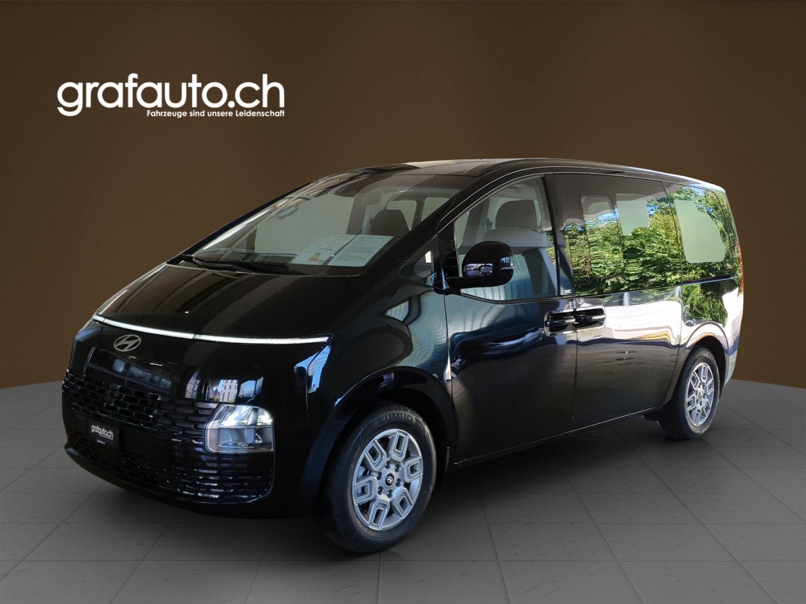 HYUNDAI Staria Wagon 1.6 GDi HEV Amplia, Full-Hybrid Petrol/Electric, Ex-demonstrator, Automatic - 2