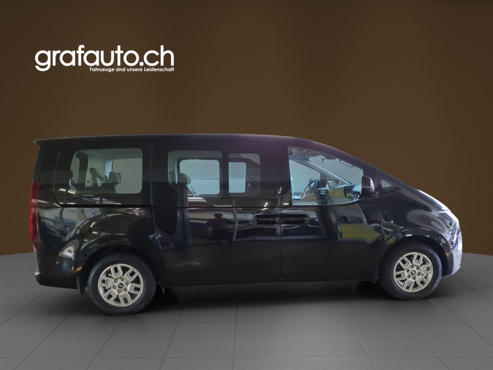 HYUNDAI Staria Wagon 1.6 GDi HEV Amplia, Full-Hybrid Petrol/Electric, Ex-demonstrator, Automatic - 3