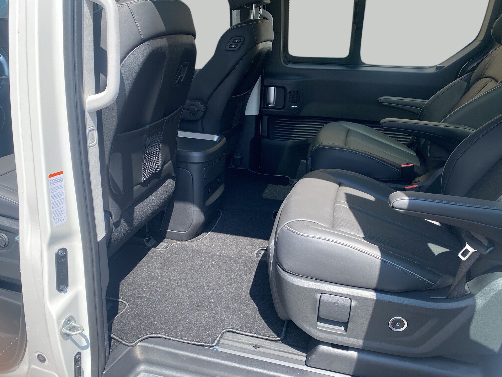 HYUNDAI Staria Premium 1.6 T-GDi HEV Vertex A, Voll-Hybrid Benzin/Elektro, Vorführwagen, Automatik - 6