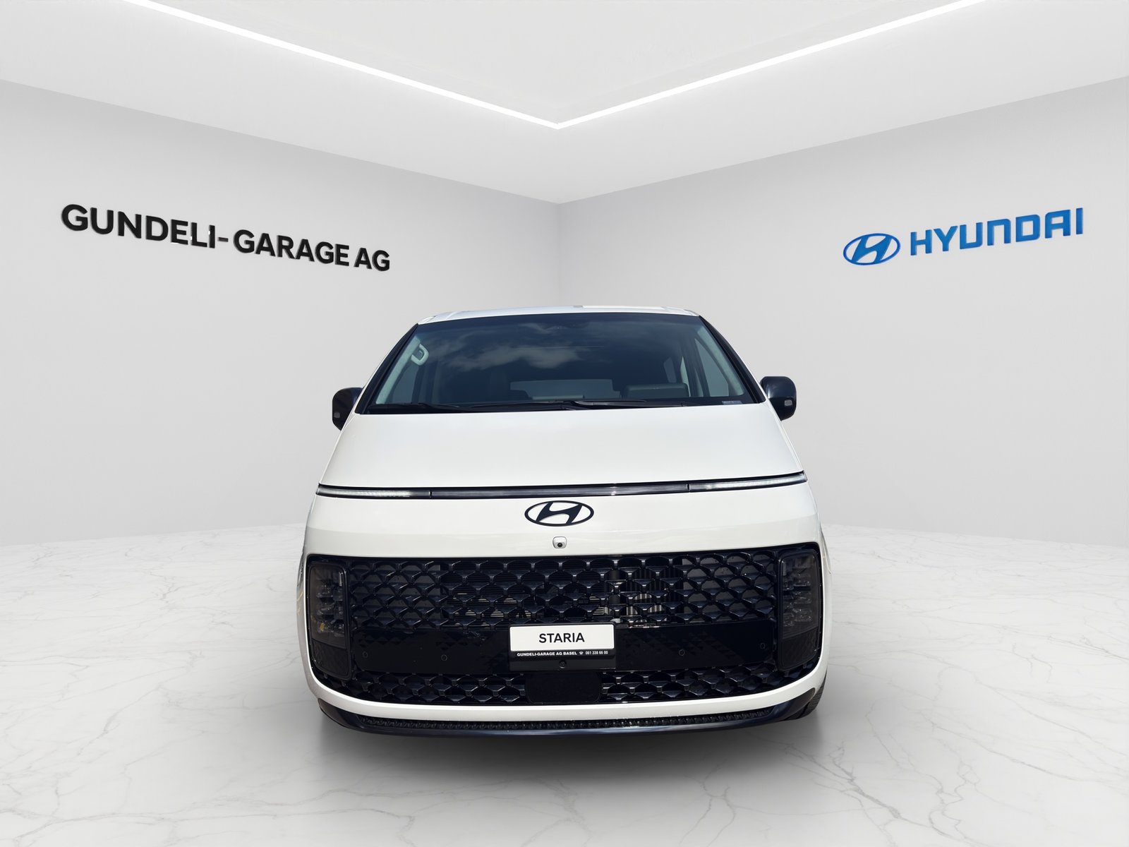 HYUNDAI Staria Premium 1.6 T-GDi HEV Vertex A