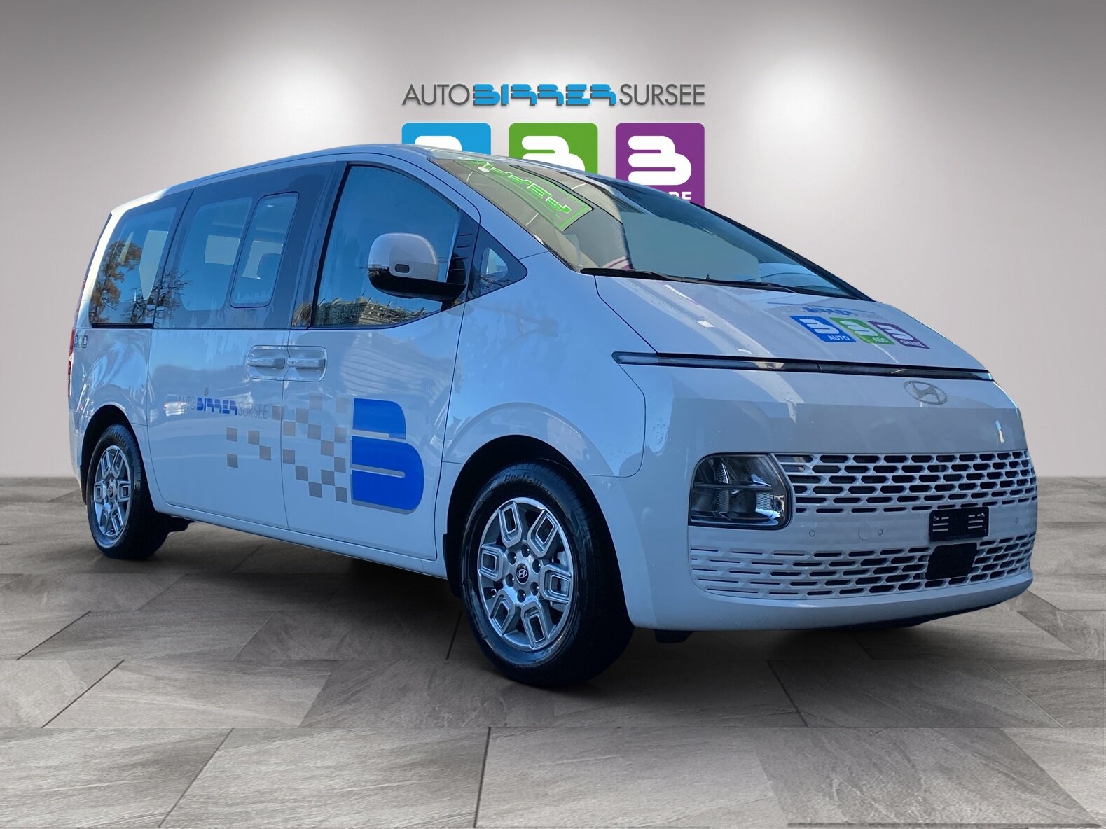 HYUNDAI Staria Wagon 1.6 GDi HEV Amplia, Voll-Hybrid Benzin/Elektro, Vorführwagen, Automatik - 3