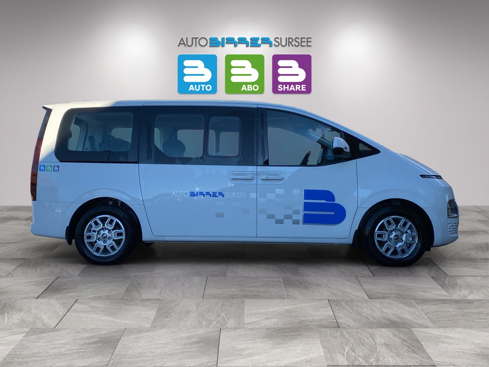 HYUNDAI Staria Wagon 1.6 GDi HEV Amplia, Voll-Hybrid Benzin/Elektro, Vorführwagen, Automatik - 4