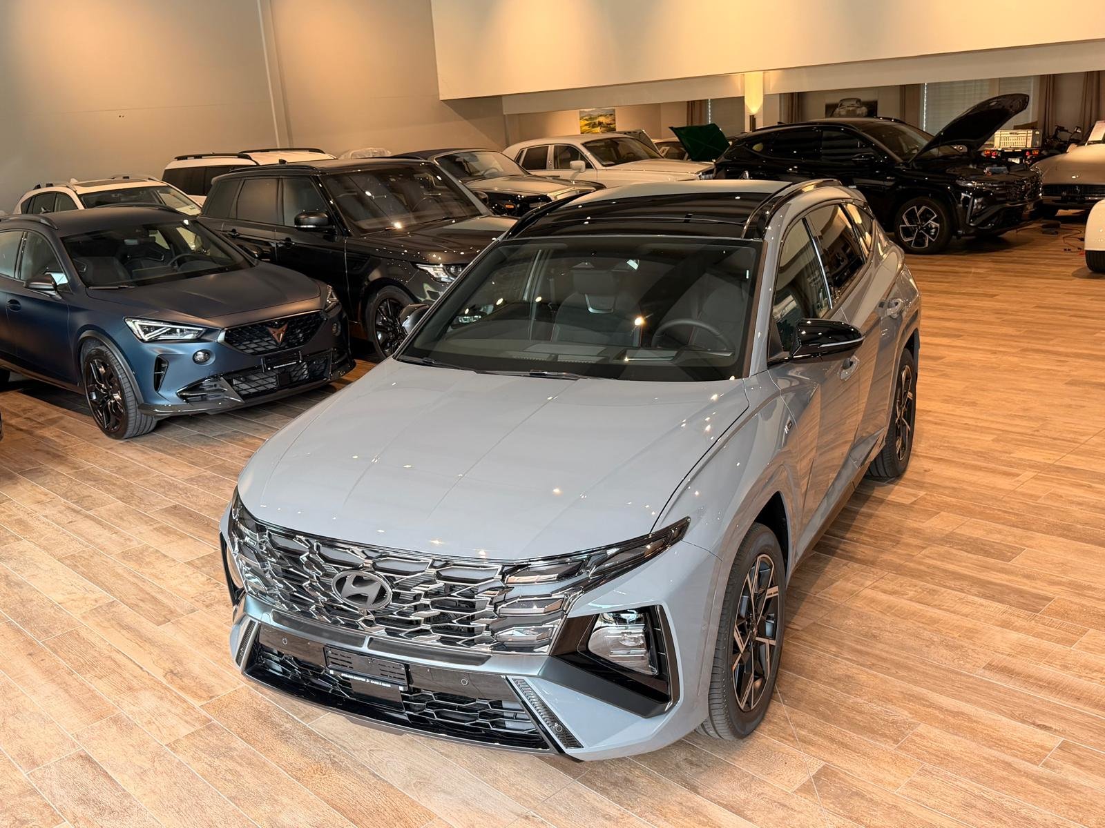 HYUNDAI Tucson 1.6 TGDI PHEV N-Line 4WD Vollausstattung 8-fa, Plug-in-Hybrid Benzina/Elettrica, Auto nuove, Automatico - 2