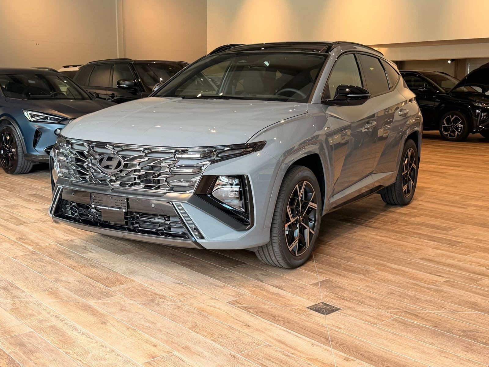 HYUNDAI Tucson 1.6 TGDI PHEV N-Line 4WD Vollausstattung 8-fa, Plug-in-Hybrid Benzina/Elettrica, Auto nuove, Automatico - 4