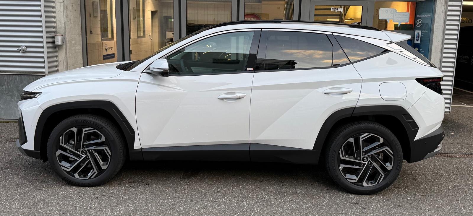 HYUNDAI Tucson 1.6 T-GDi HEV Vertex Swiss Edition 4WD, Full-Hybrid Petrol/Electric, Pre-registered new car, Automatic - 2