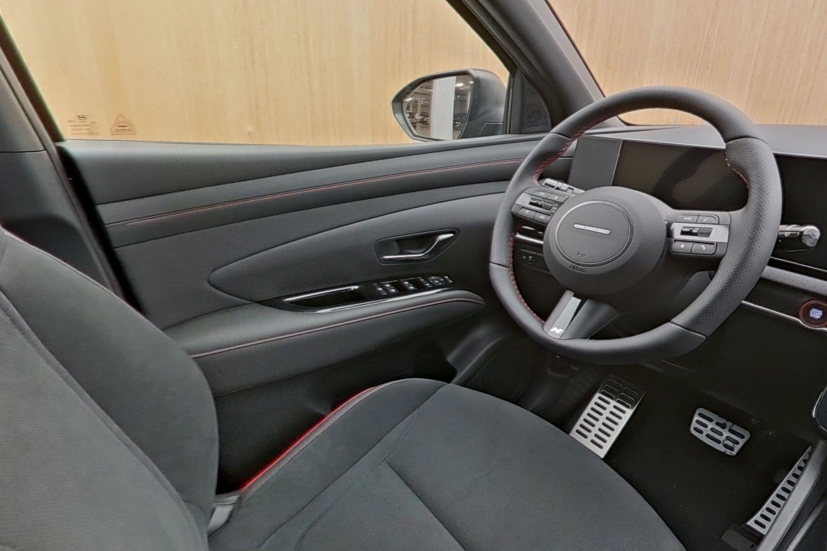 HYUNDAI Tucson 1.6 T-GDi N-Line 4x4 160PS, Mild-Hybrid Petrol/Electric, Automatic - 5