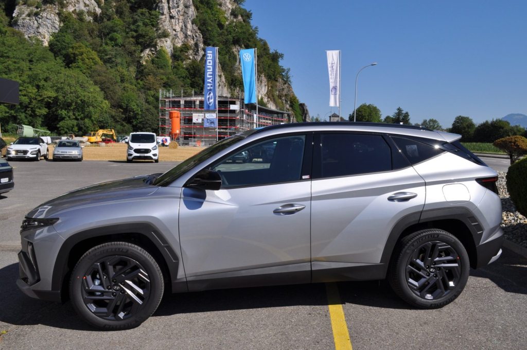 HYUNDAI TUCSON 1.6 T-GDi HEV Origo Black Line 4WD, Full-Hybrid Petrol/Electric, New car, Automatic - 2