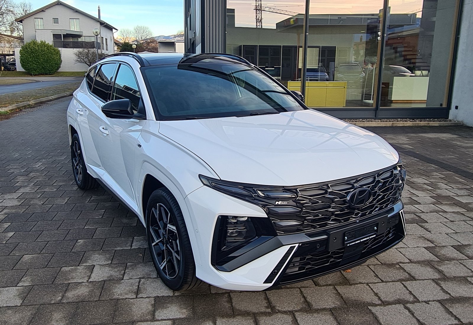 HYUNDAI Tucson 1.6 TGDI HEV N Line LUX pack 4WD, Full-Hybrid Petrol/Electric, New car, Automatic - 2