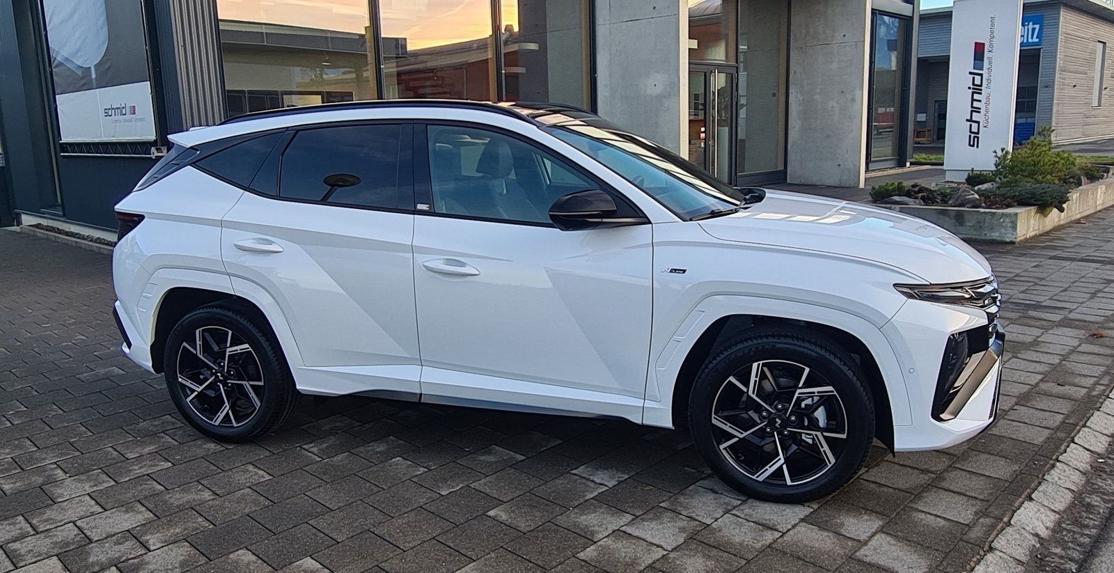 HYUNDAI Tucson 1.6 TGDI HEV N Line LUX pack 4WD, Full-Hybrid Petrol/Electric, New car, Automatic - 3