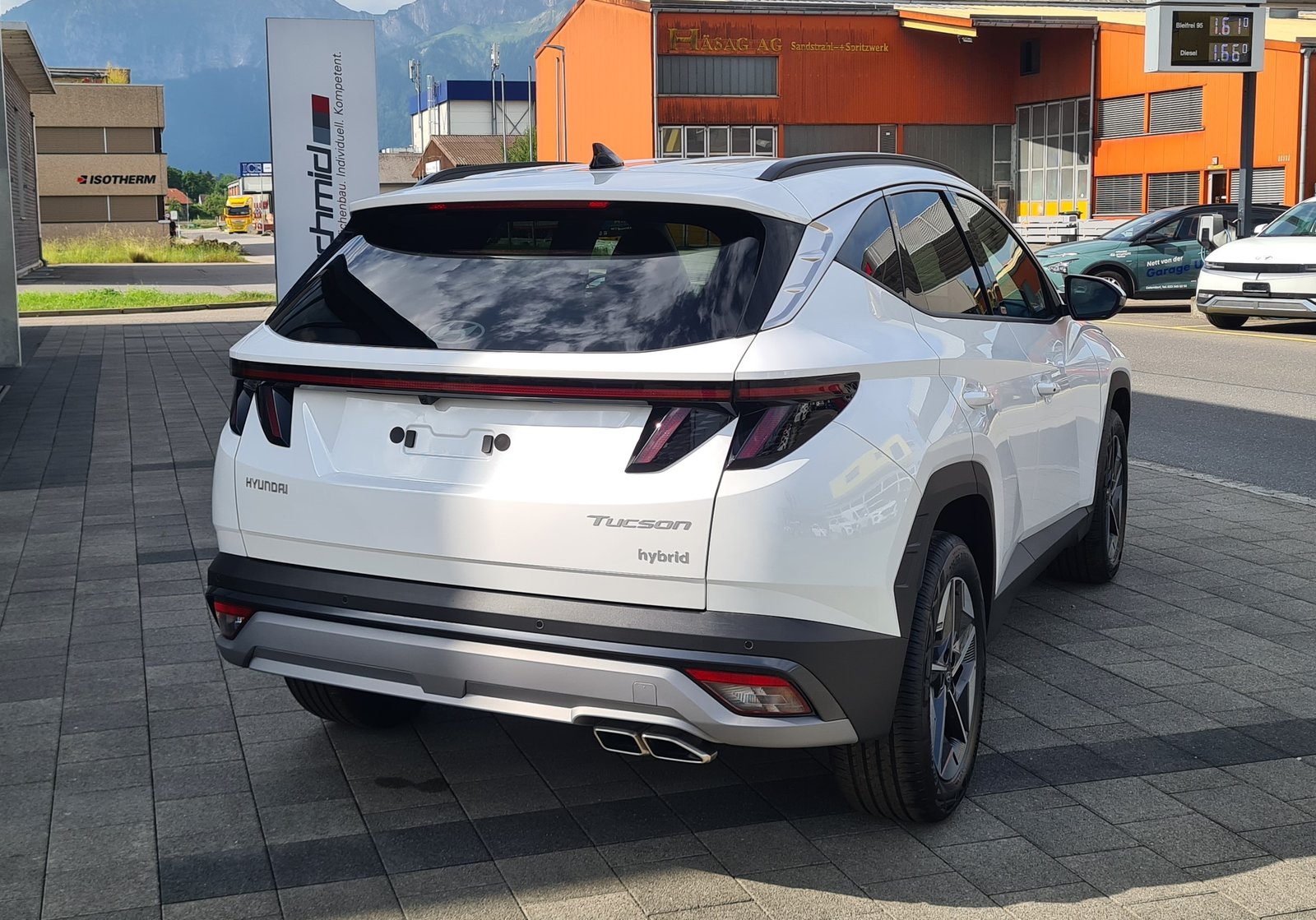 HYUNDAI Tucson 1.6 TGDI HEV Amplia 4WD, Hybride Intégral Essence/Électricité, Voiture nouvelle, Automatique - 6