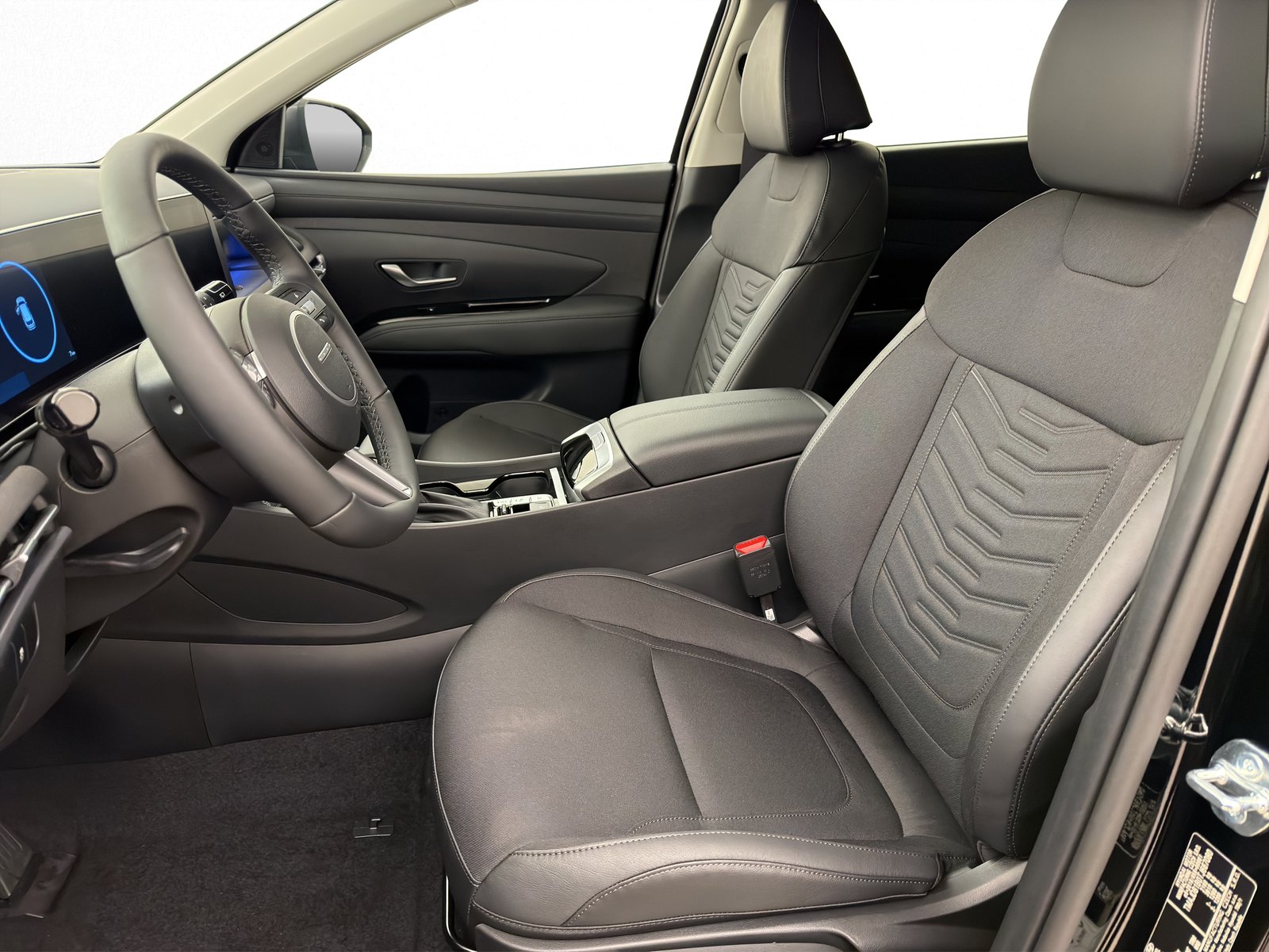HYUNDAI Tucson 1.6 T-GDi Amplia 4WD, Mild-Hybrid Benzin/Elektro, Neuwagen, Automatik - 2