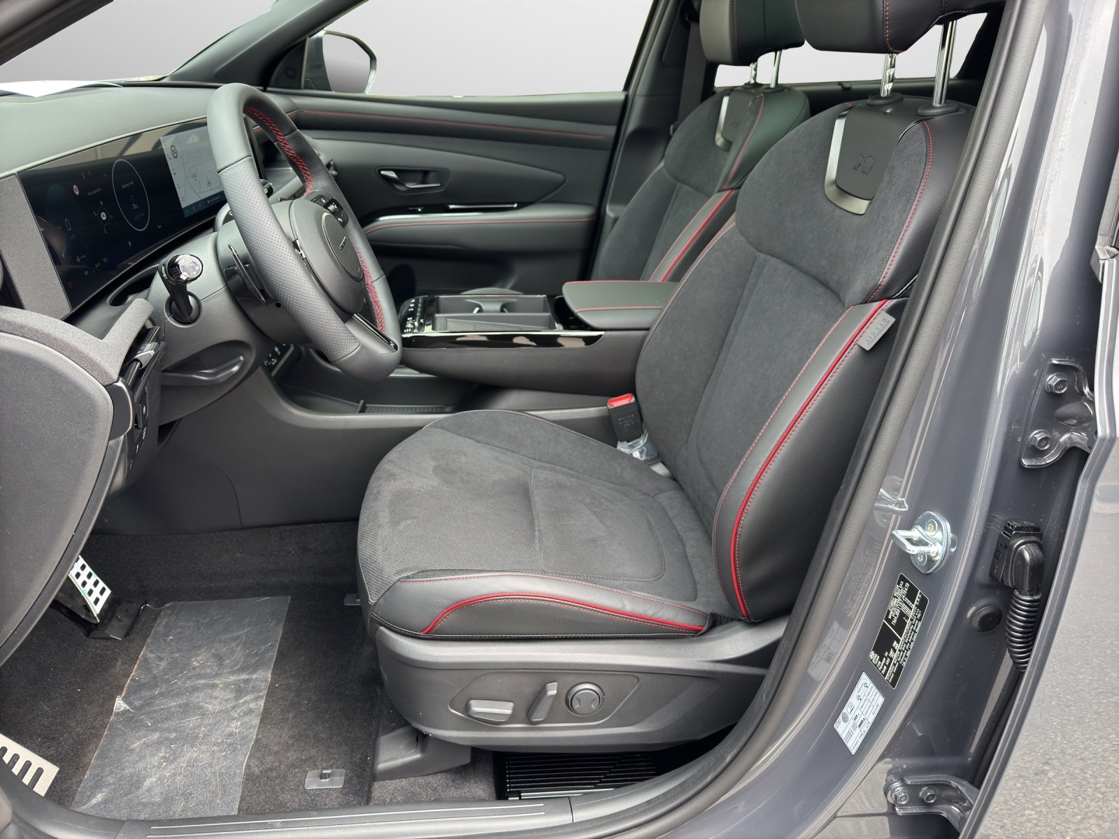 HYUNDAI Tucson 1.6 T-GDi HEV N-Line LUX.pack 4WD MY26, Full-Hybrid Petrol/Electric, New car, Automatic - 5