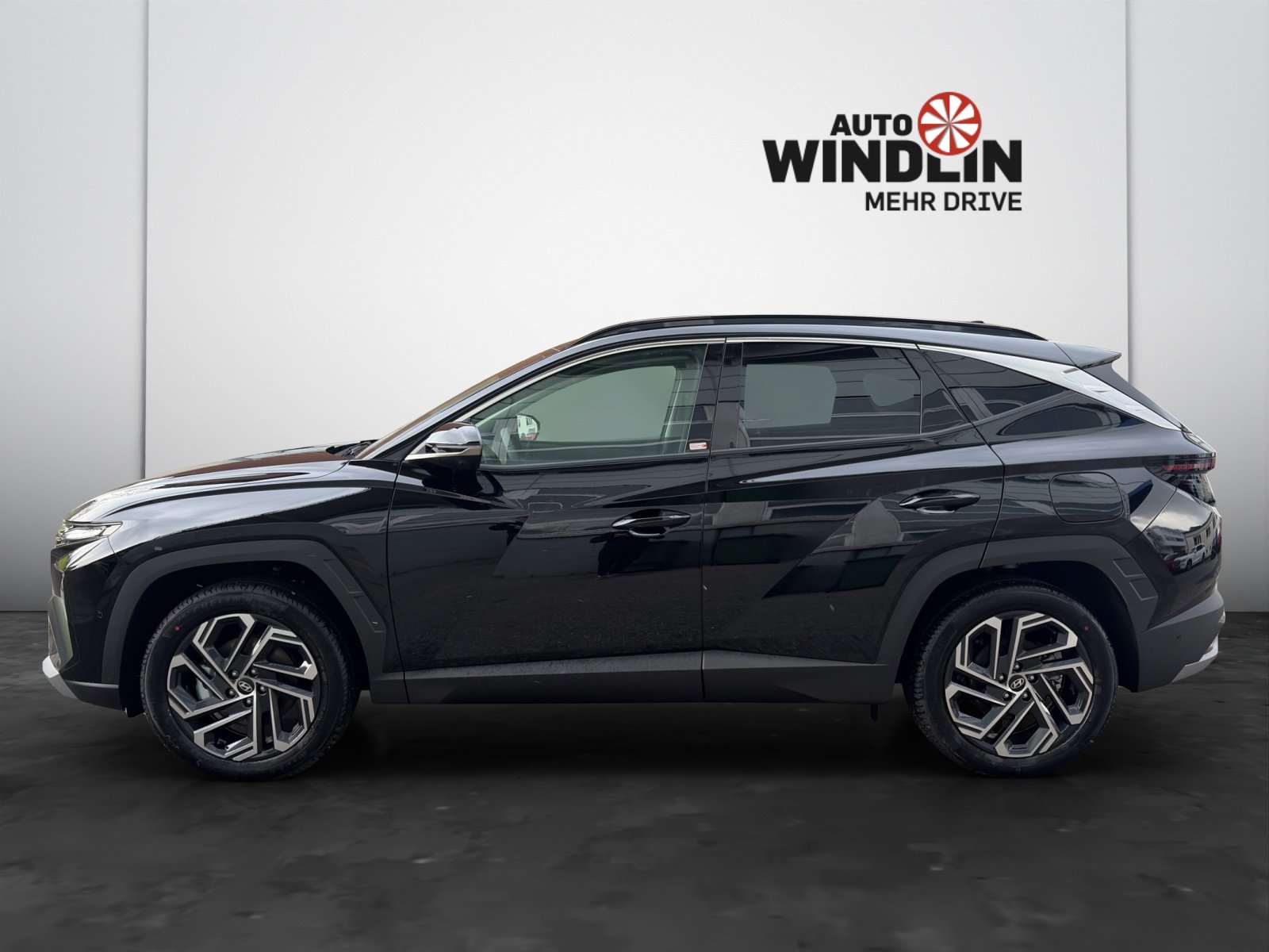 HYUNDAI Tucson 1.6 T-GDi PHEV Vertex Swiss Edition 4WD, Plug-in-Hybrid Benzina/Elettrica, Auto nuove, Automatico - 3