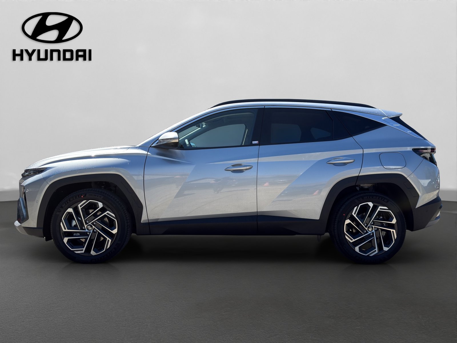 HYUNDAI Tucson 1.6 TGDI HEV Swiss Edition 4WD, Full-Hybrid Petrol/Electric, New car, Automatic - 3