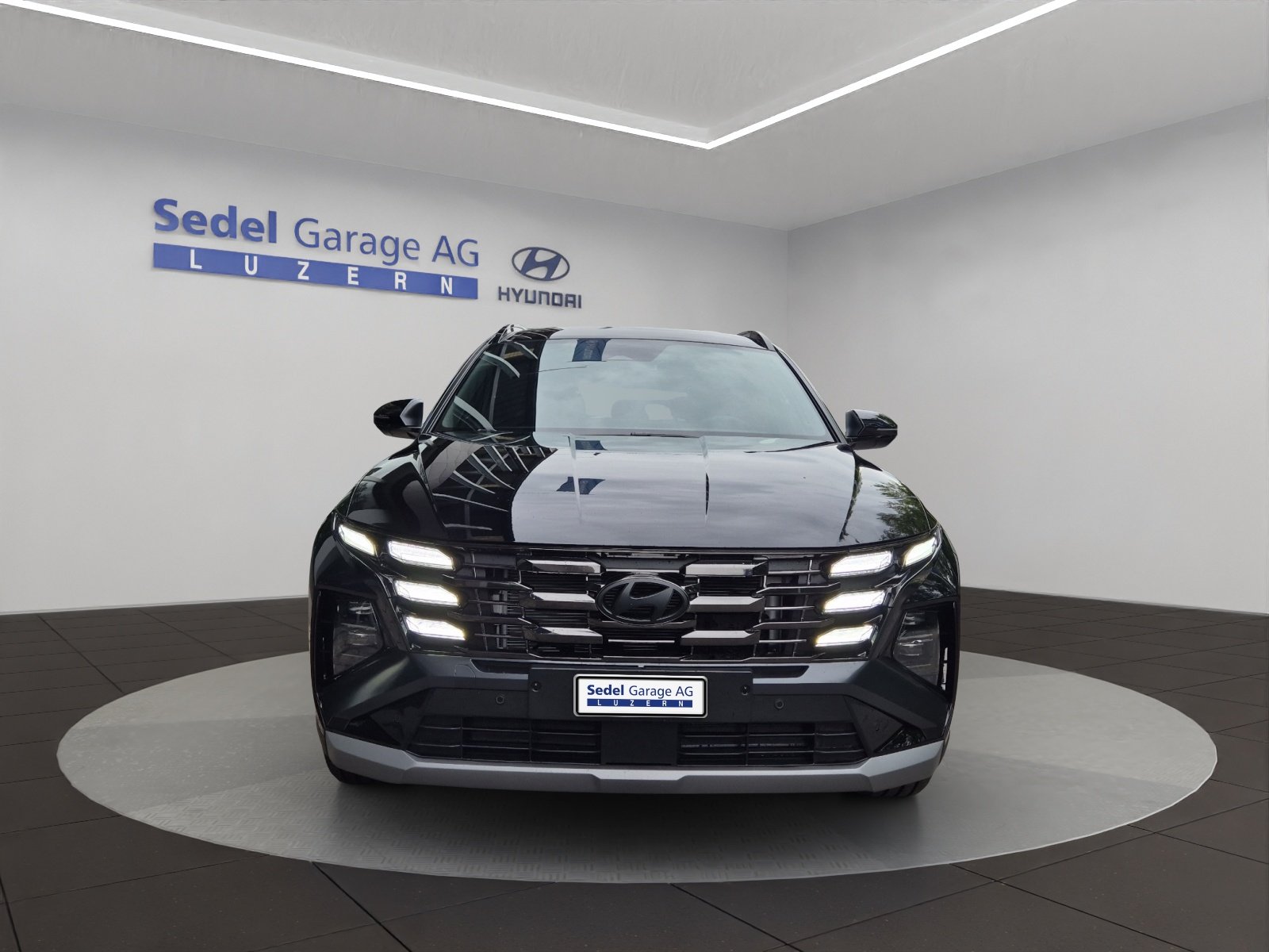 HYUNDAI Tucson 1.6 T-GDi HEV Origo Blackline 4WD, Hybride Intégral Essence/Électricité, Voiture nouvelle, Automatique - 2