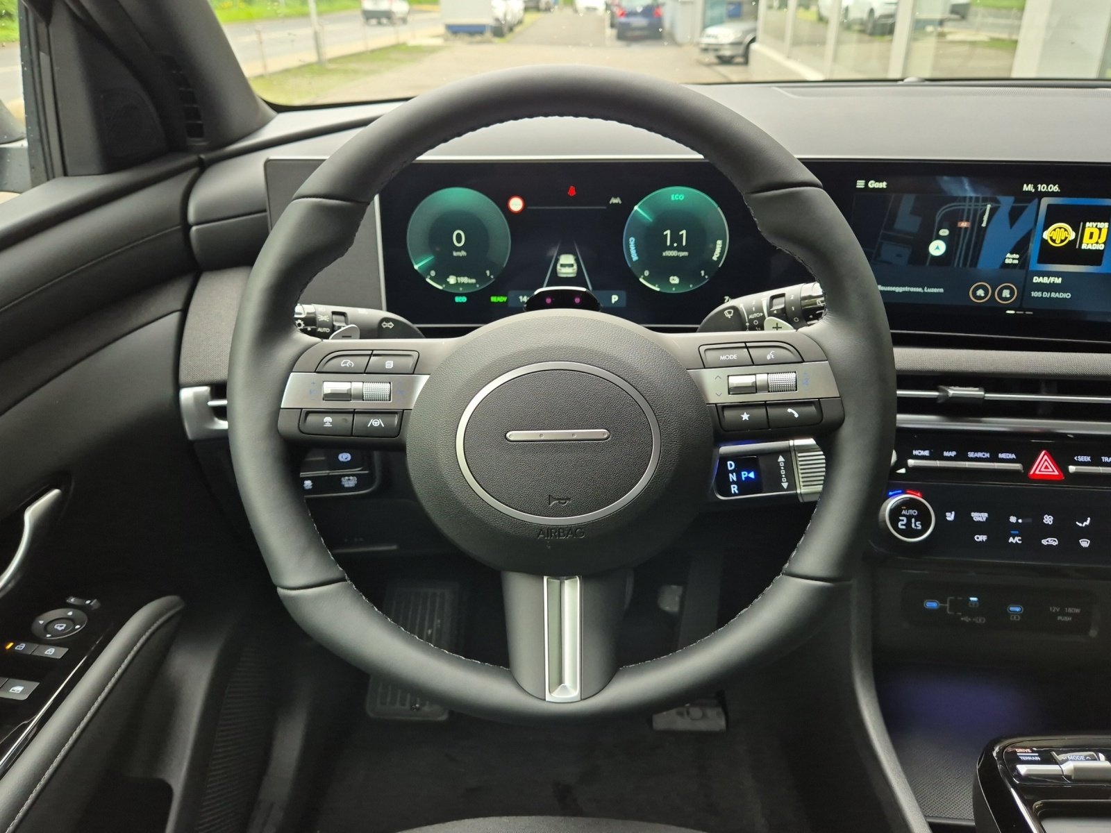 HYUNDAI Tucson 1.6 T-GDi HEV Origo Blackline 4WD, Hybride Intégral Essence/Électricité, Voiture nouvelle, Automatique - 7
