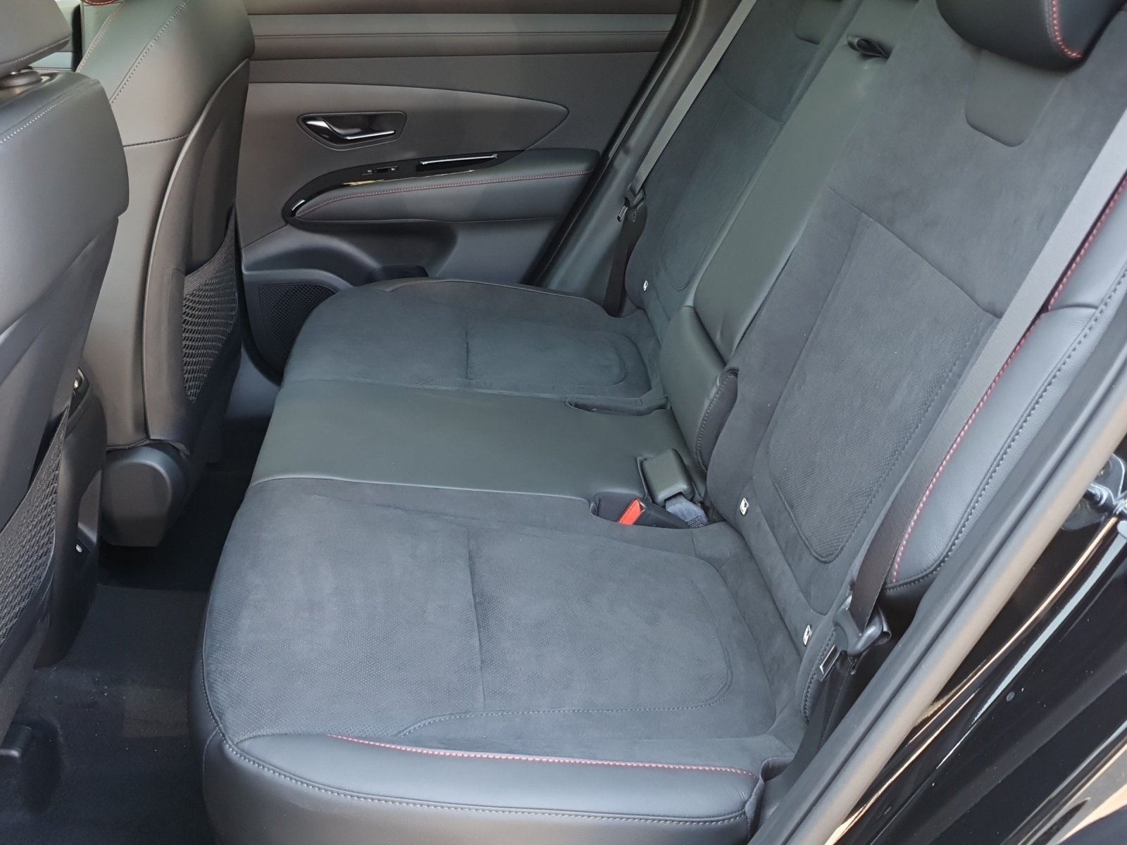 HYUNDAI Tucson 1.6 T-GDi HEV N-Line 4W Sunroof, Hybride Intégral Essence/Électricité, Voiture nouvelle, Automatique - 7