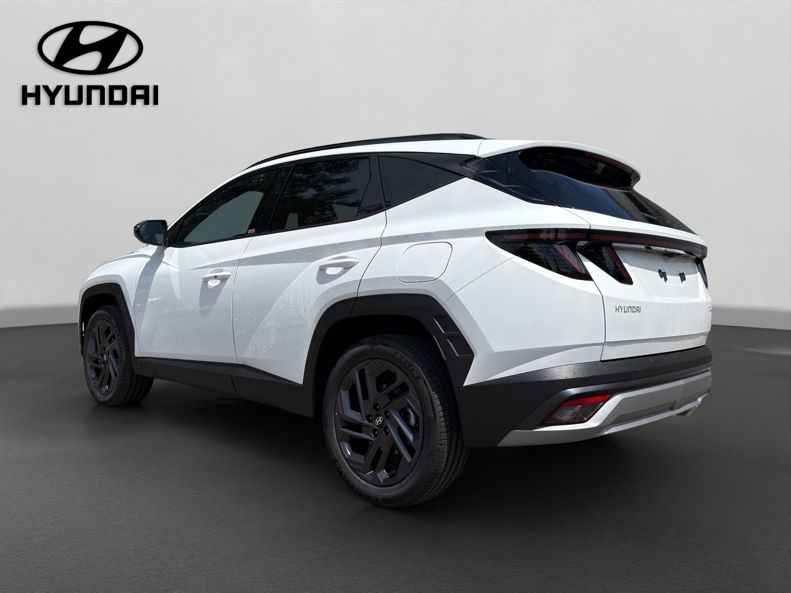HYUNDAI Tucson 1.6 TGDI HEV Origo Black Line 4WD, Full-Hybrid Petrol/Electric, New car, Automatic - 4