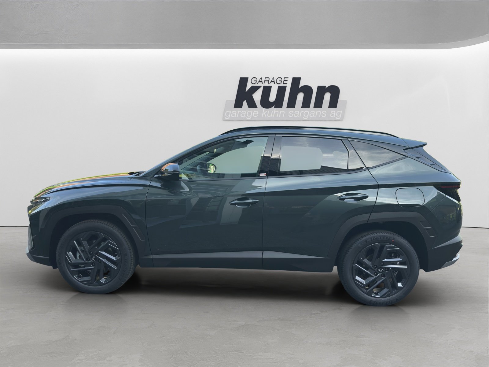 HYUNDAI Tucson 1.6 T-GDi HEV Origo Blackline 4WD, Full-Hybrid Petrol/Electric, New car, Automatic - 2