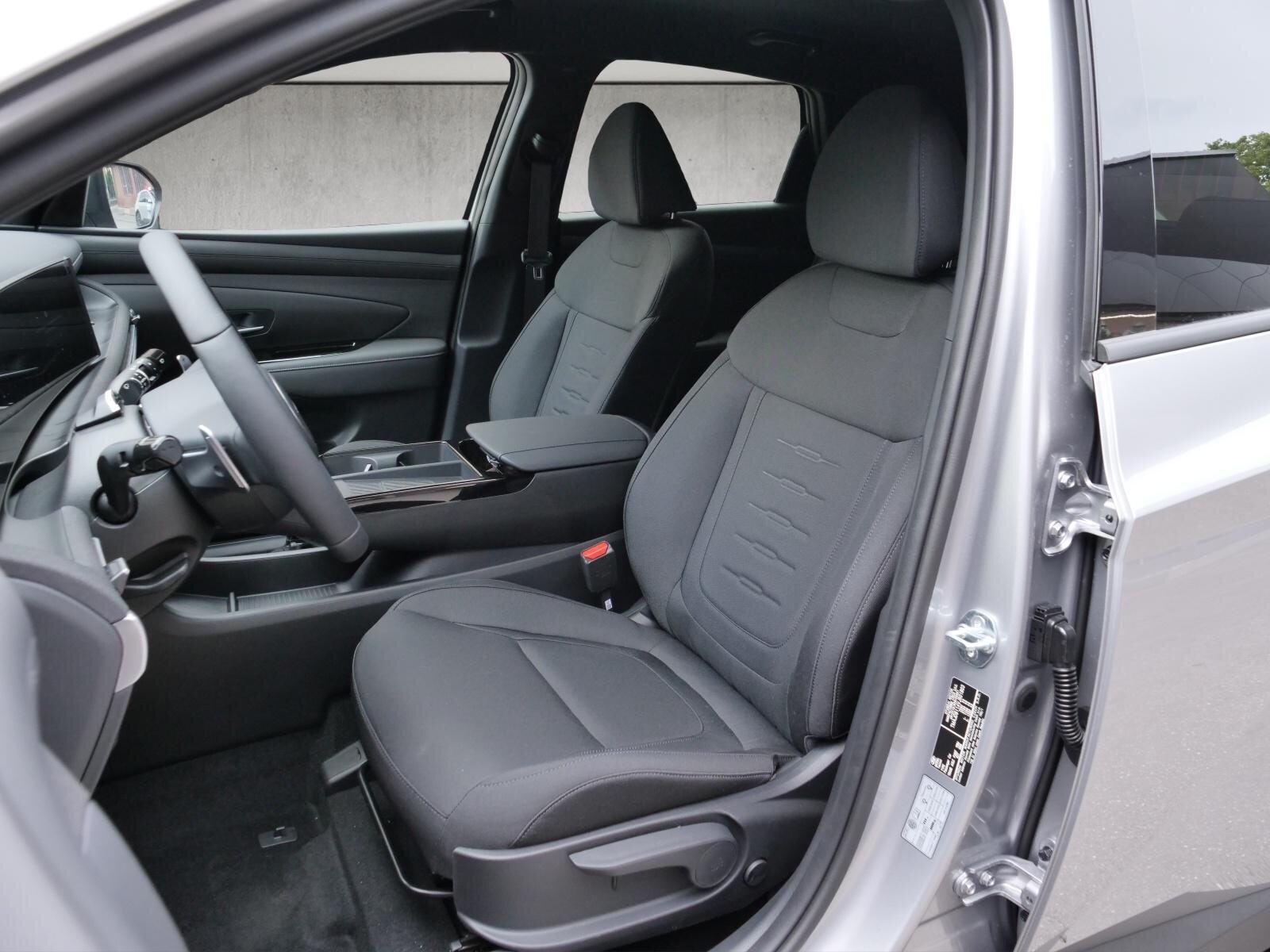 HYUNDAI Tucson 1.6 T-GDi HEV Origo Blackline 4WD, Voll-Hybrid Benzin/Elektro, Neuwagen, Automatik - 7
