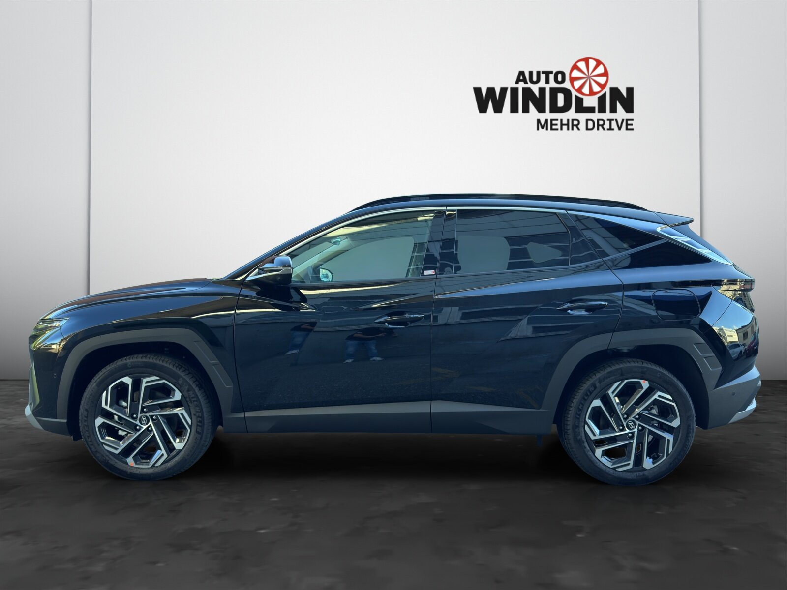 HYUNDAI Tucson 1.6 T-GDi HEV Vertex Sunroof Swiss Edition 4WD MY27, Full-Hybrid Petrol/Electric, New car, Automatic - 3