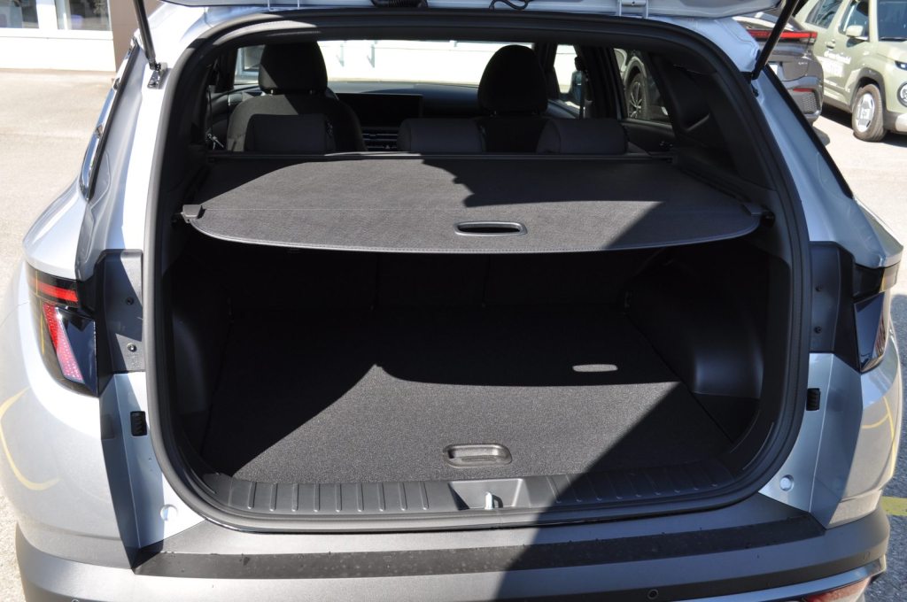 HYUNDAI TUCSON 1.6 T-GDi HEV Origo Black Line 4WD, Full-Hybrid Petrol/Electric, New car, Automatic - 7