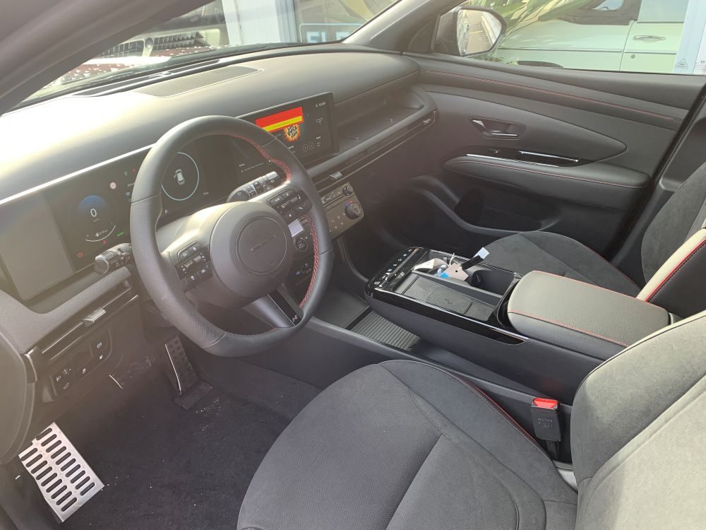 HYUNDAI TUCSON 1.6 T-GDi PHEV N-Line 4WD, Hybride Rechargeable Essence/Électricité, Voiture nouvelle, Automatique - 3